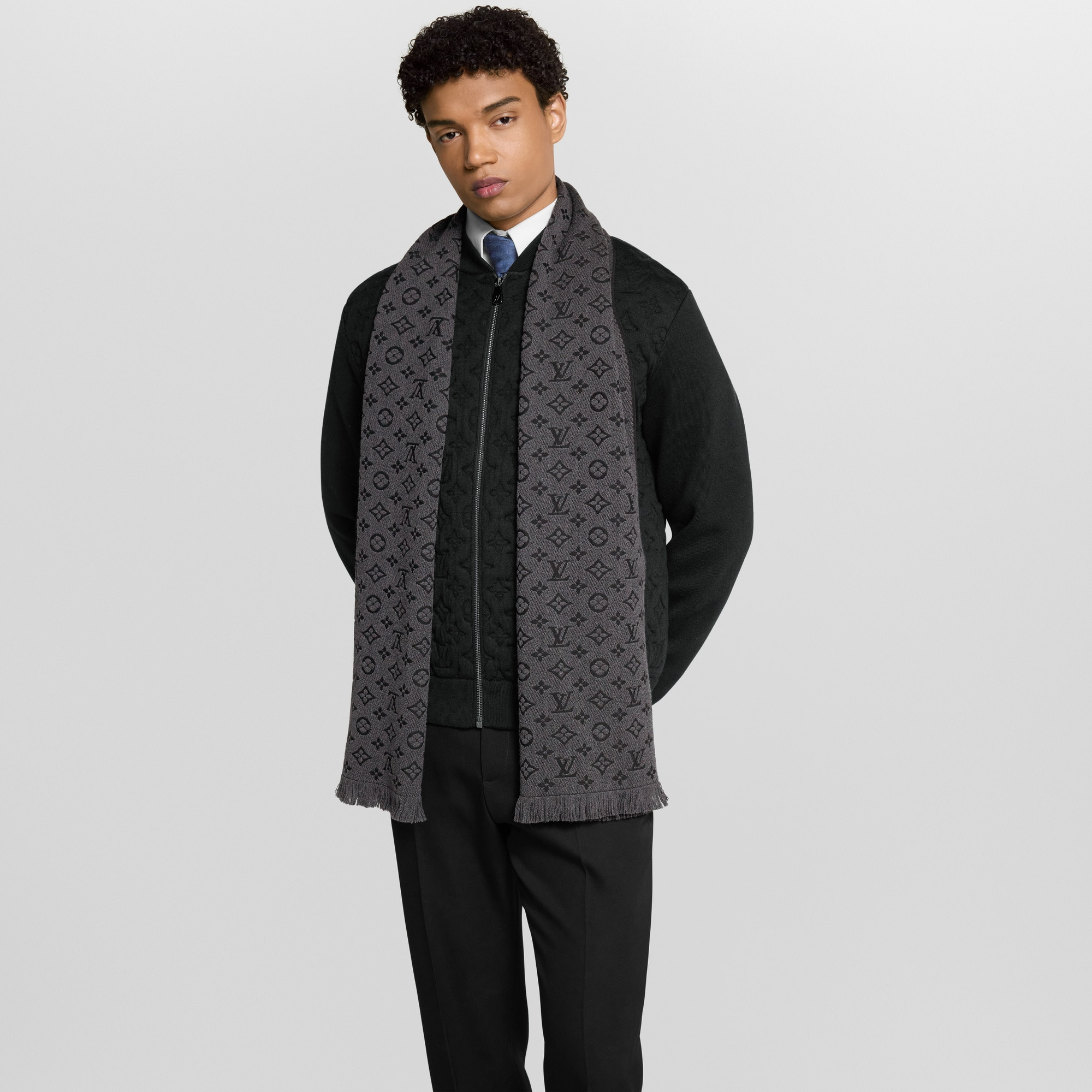 Monogram Classic scarf - 5