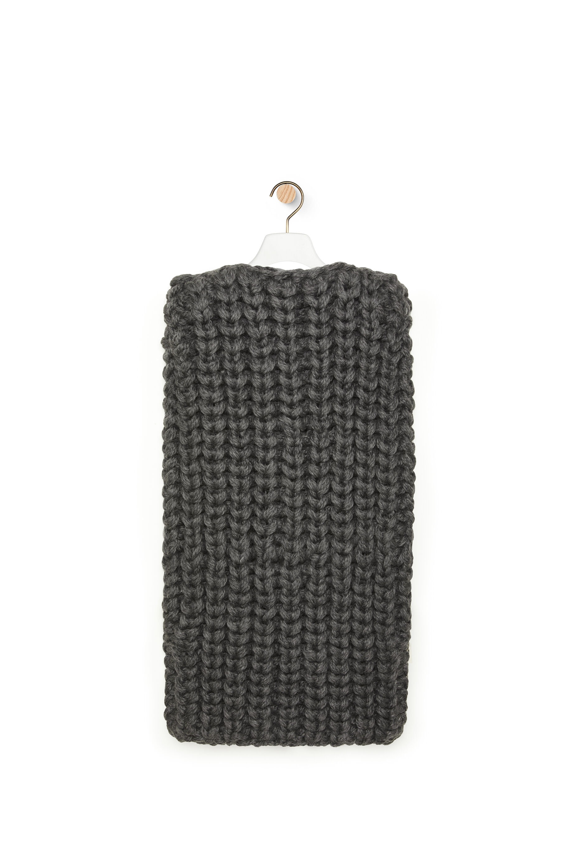 Sleeveless cape in wool - 2