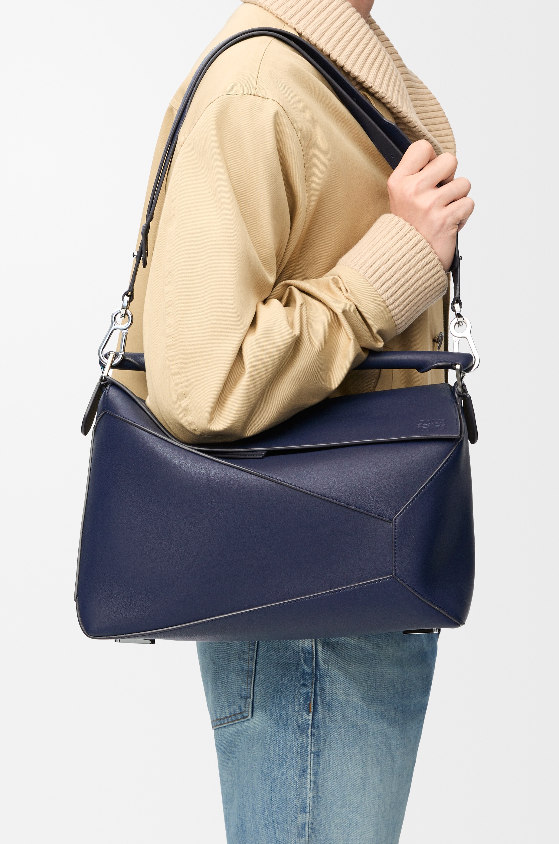 Large Puzzle bag in classic calfskin - 3