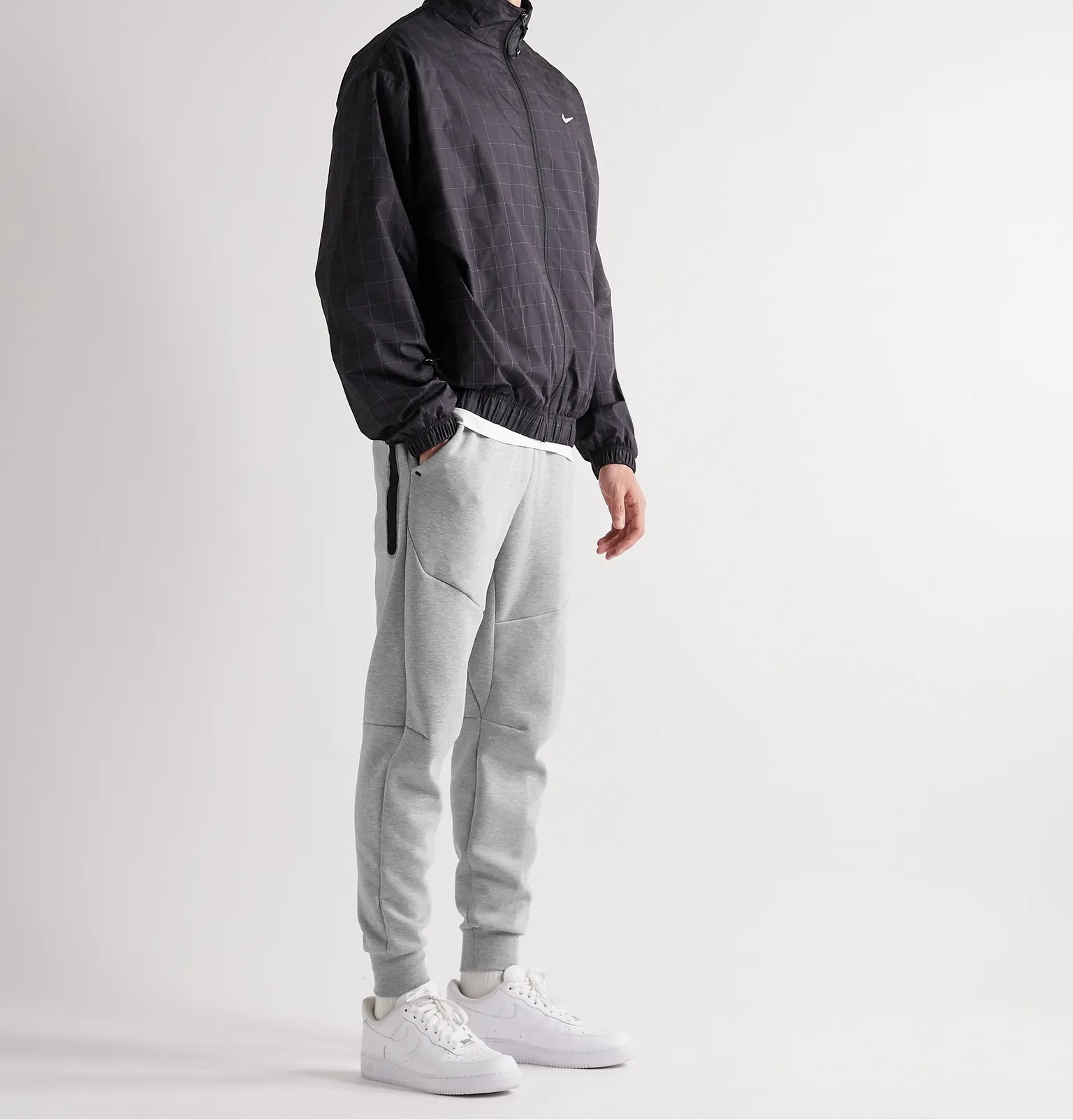 Sportswear Tapered Logo-Print Mélange Cotton-Blend Tech-Fleece Sweatpants - 2