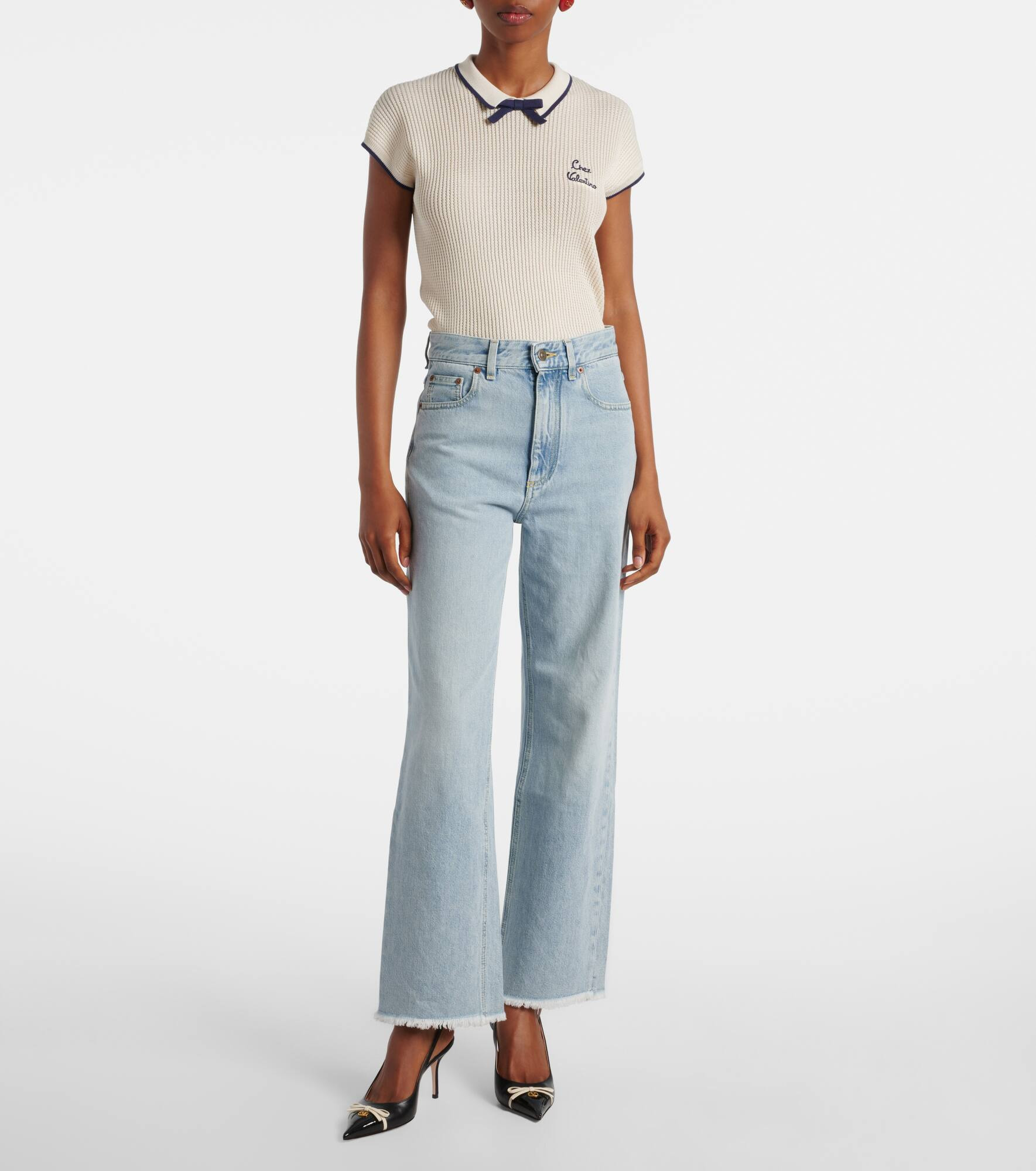 Mid-rise flared jeans - 7