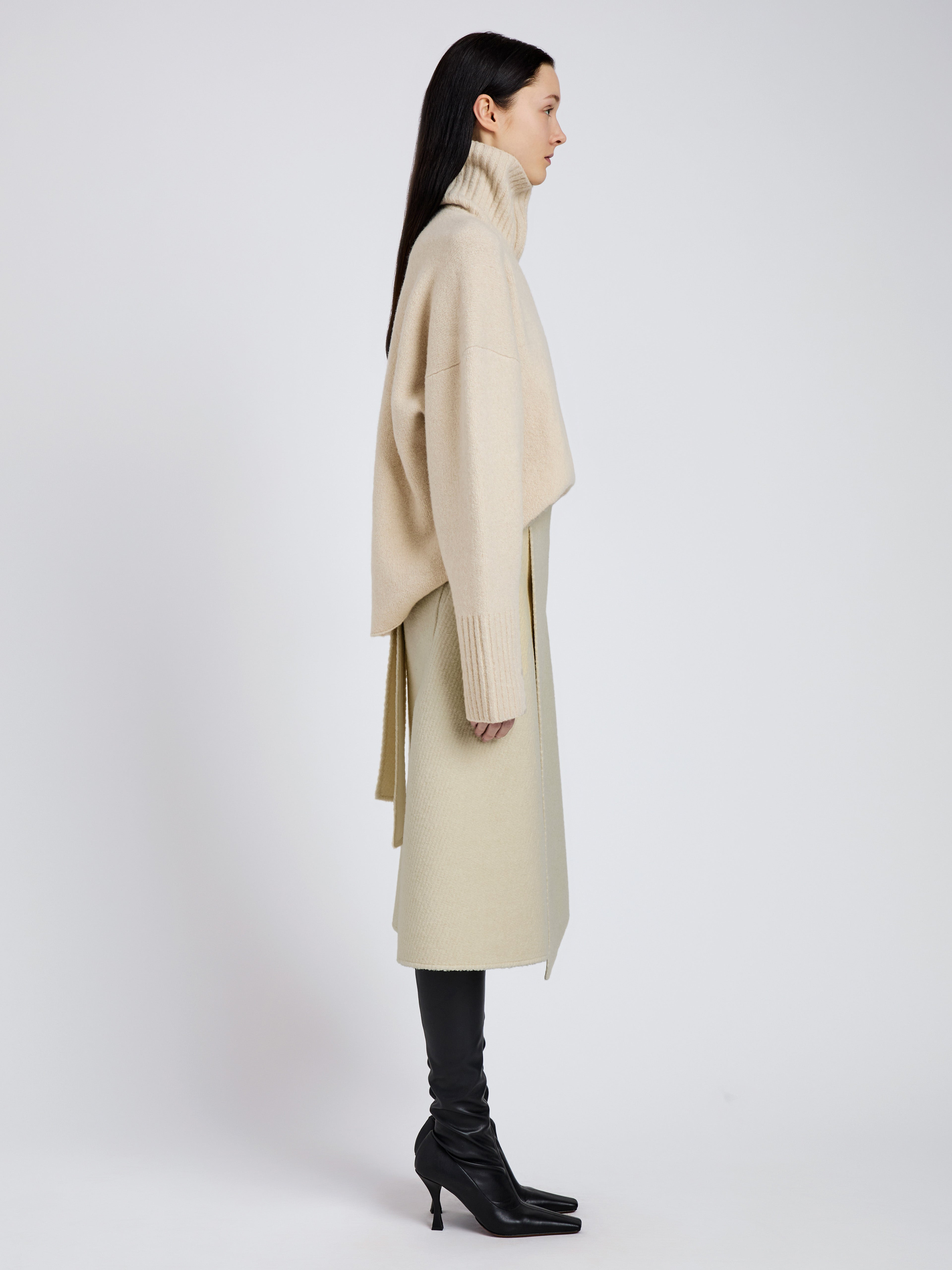 Bodhi Skirt in Boucle Twill Suiting - 3