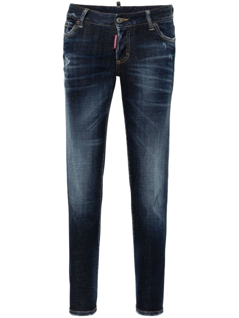 Jennifer skinny jeans 1