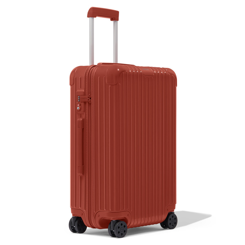 RIMOWA Essential Check-In M outlook