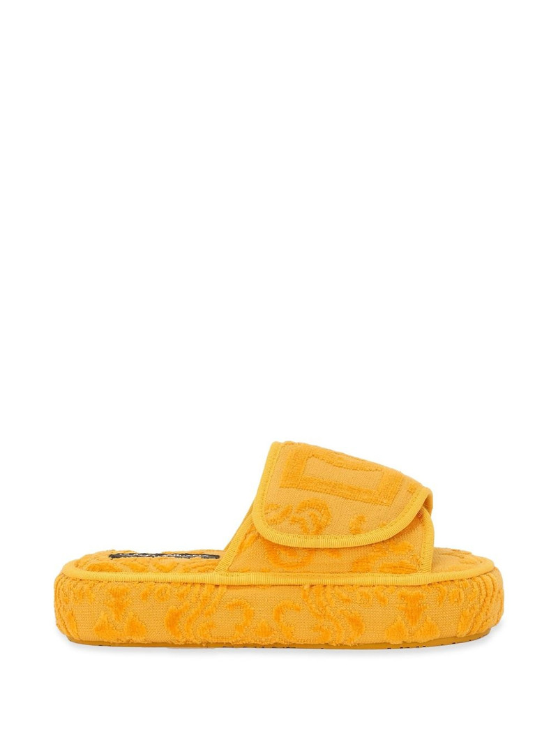 logo-embroidered slippers 1