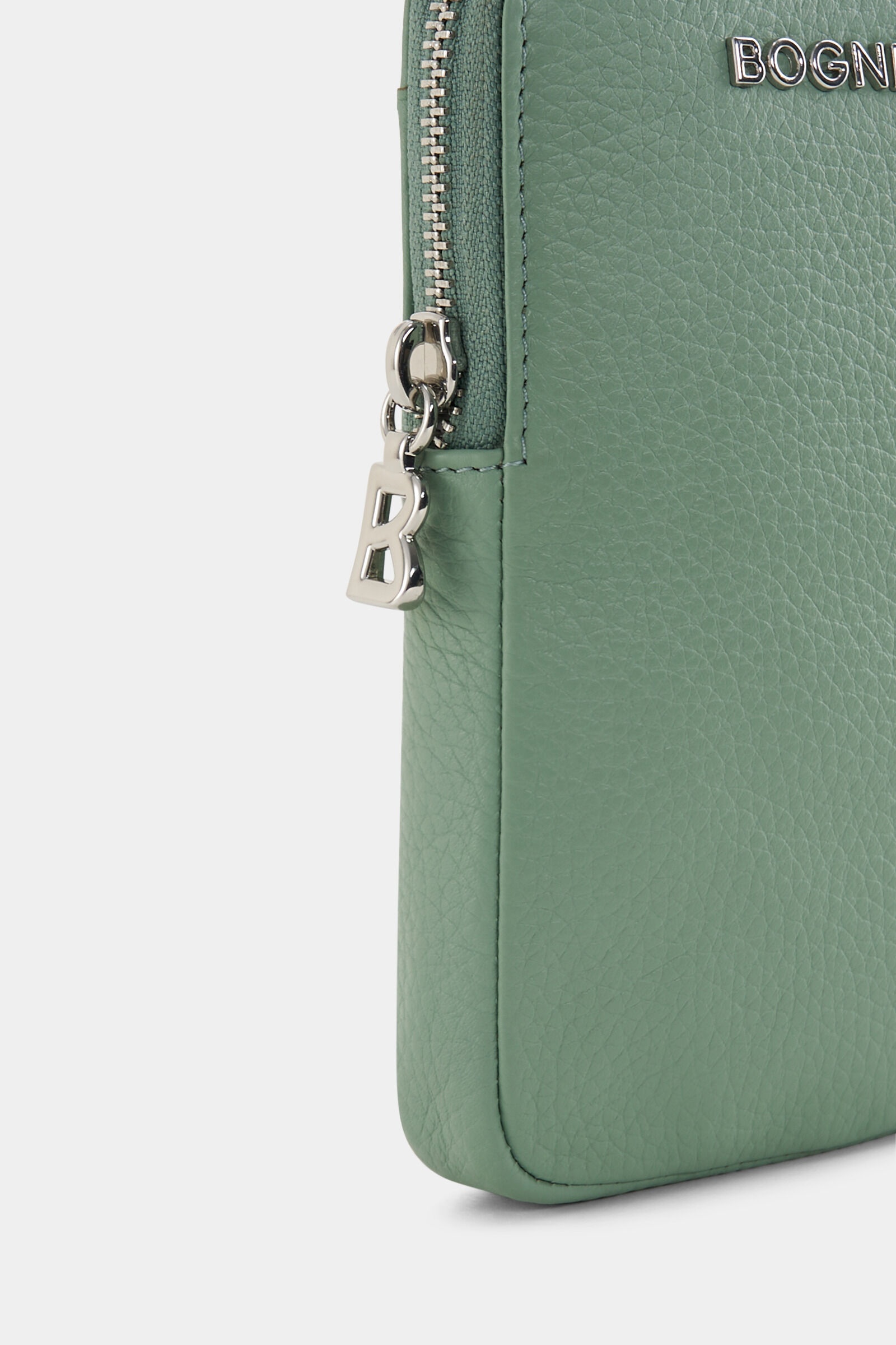 Andermatt Johanna Smartphone pouch in Mint - 5