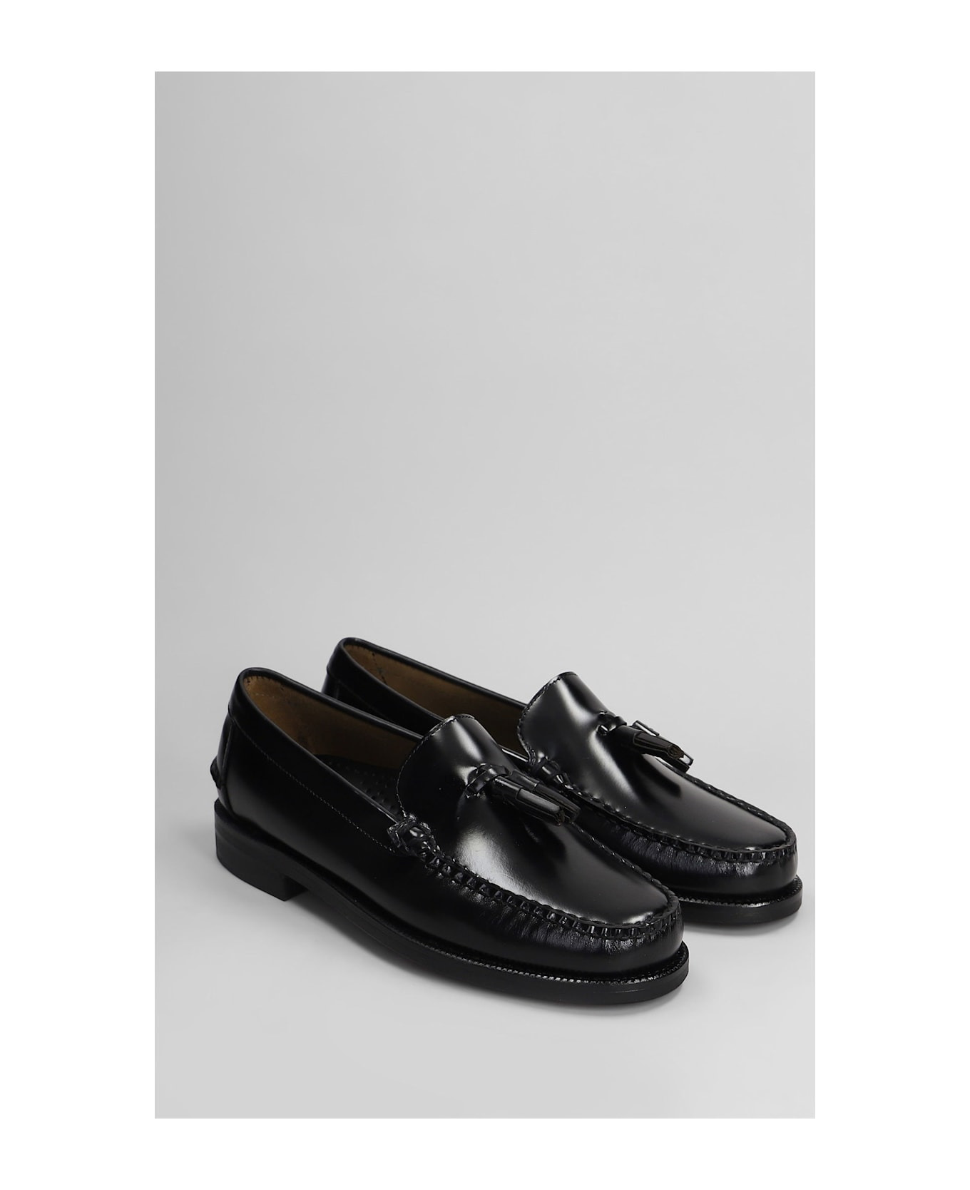 Classic Will Loafers In Black Leather - 2