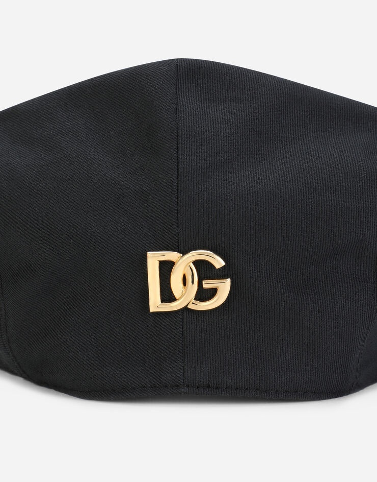 Cotton flat cap with metal DG patch - 2