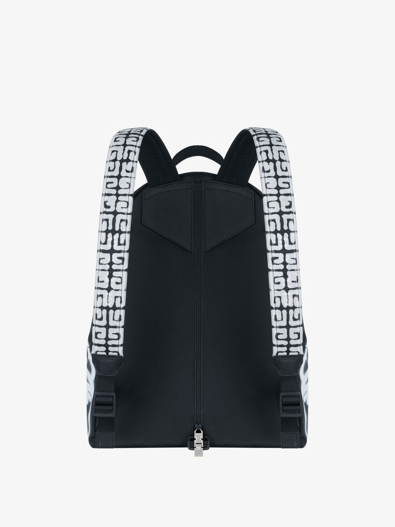 ESSENTIEL U BACKPACK WITH TAG EFFECT DOG PRINTS WITH COVER 6