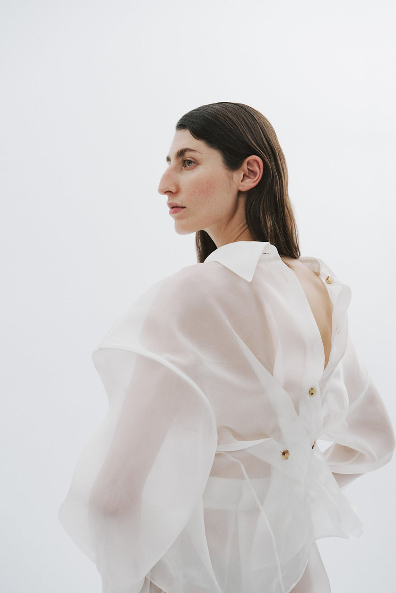 NEW TWISTED SHIRT WHITE 13