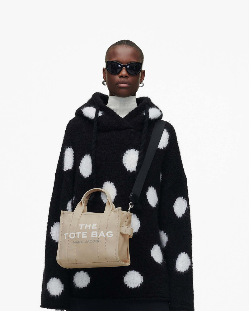 Marc Jacobs THE MINI TOTE BAG outlook