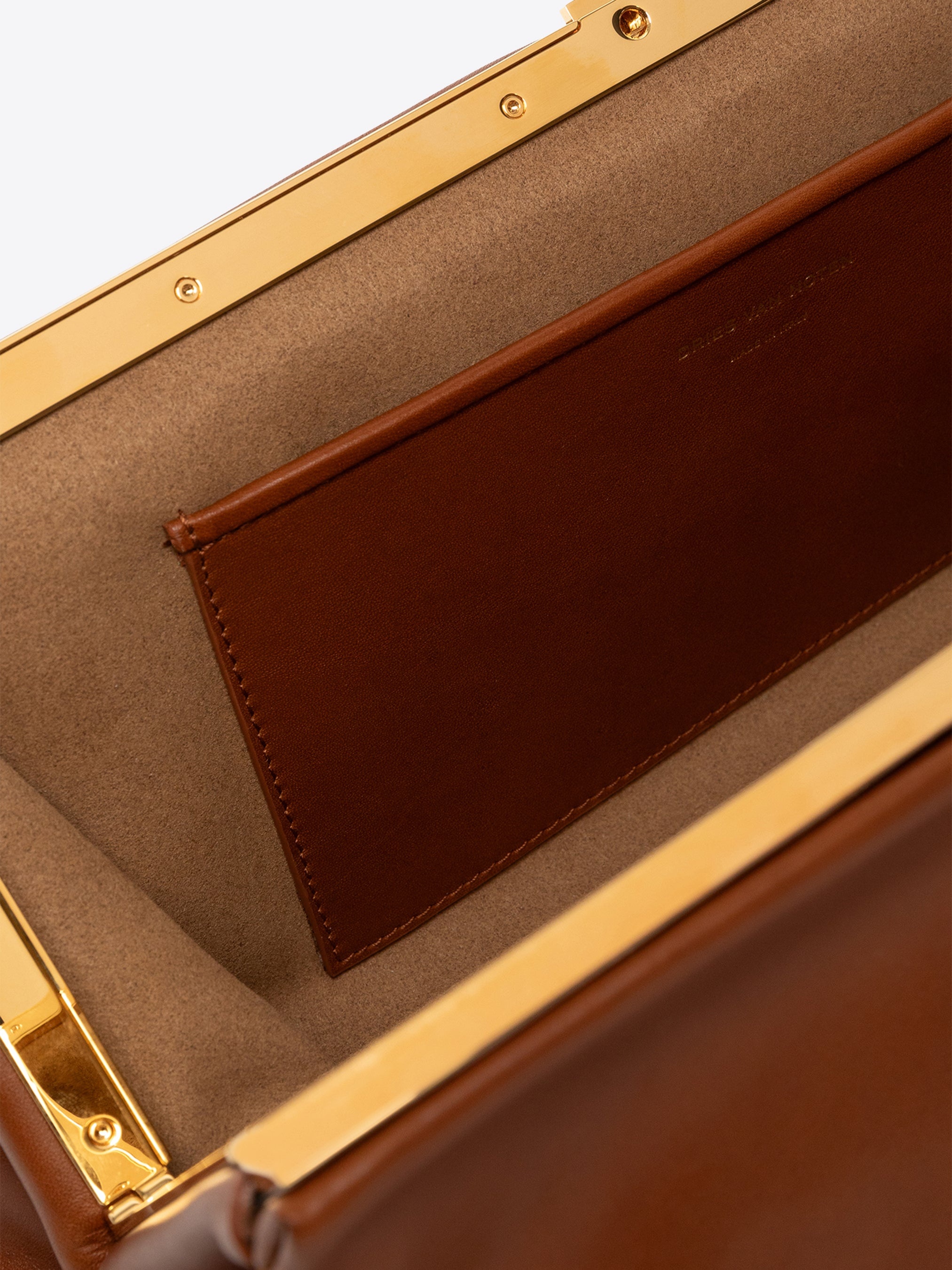 PLEATED LEATHER CLUTCH - 5