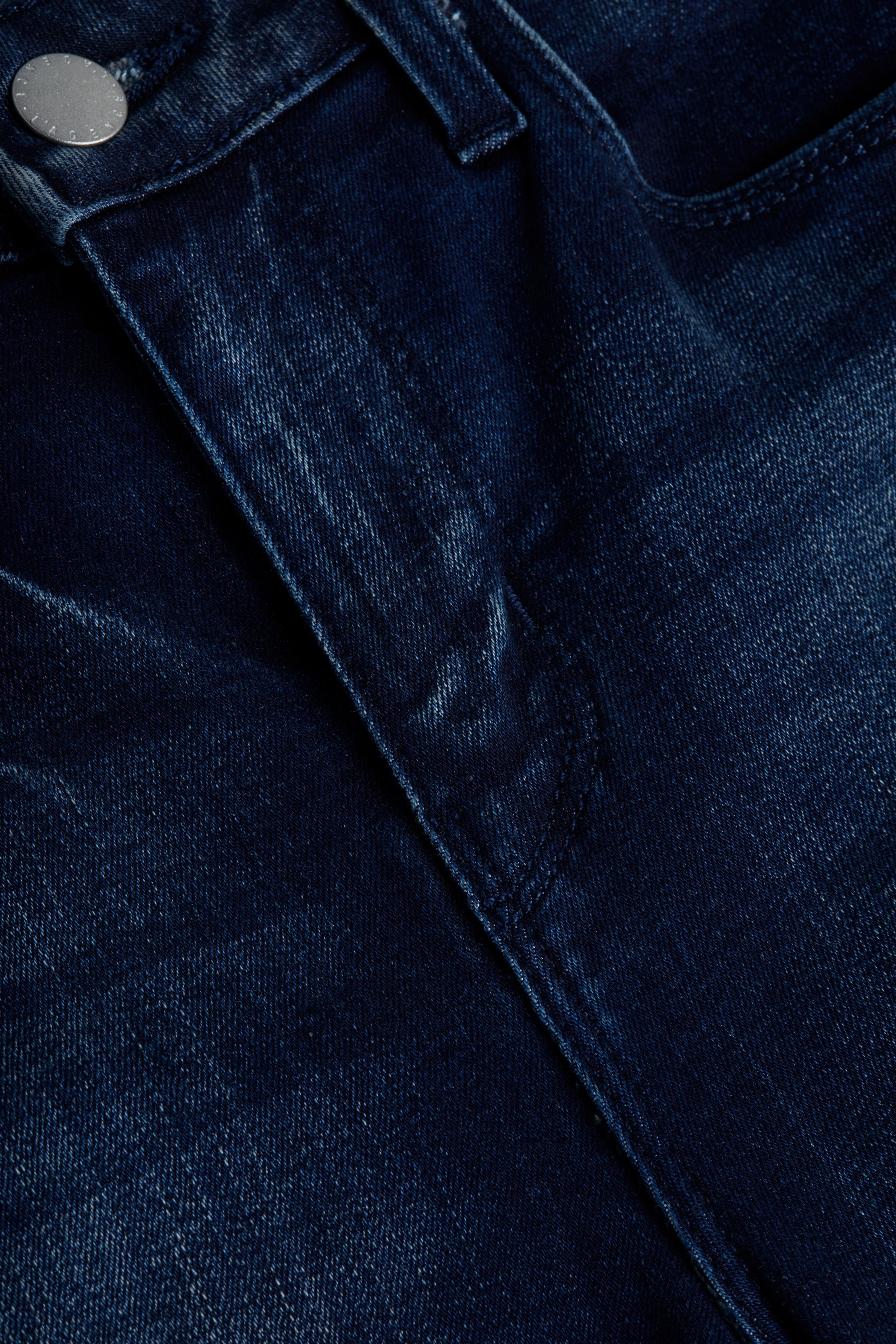Sneeki Low-Rise Straight-Leg Jean - 6