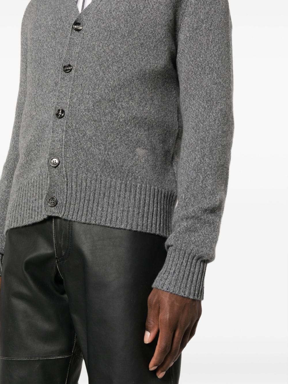 V-neck knit cardigan - 6