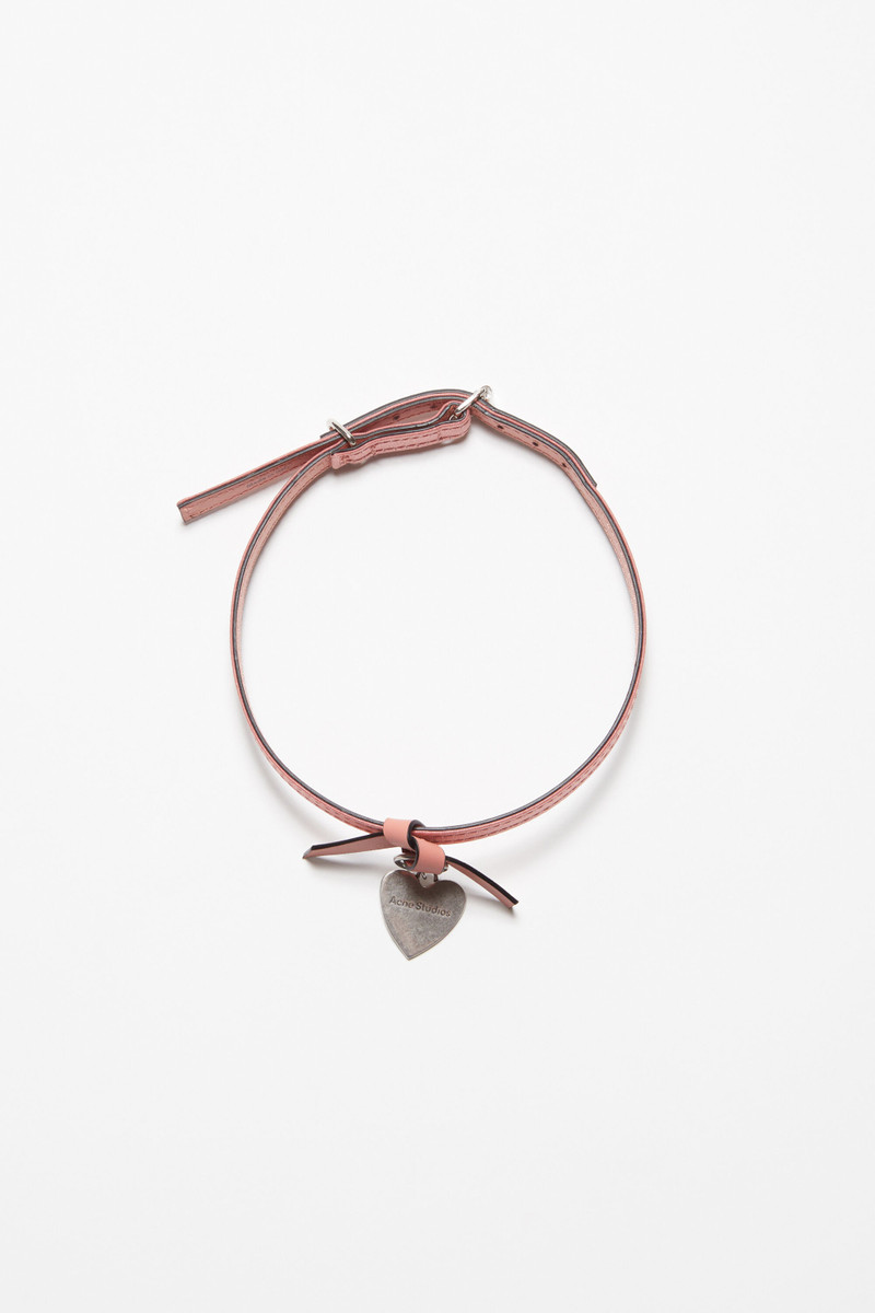 Musubi charm necklace - Salmon pink 1