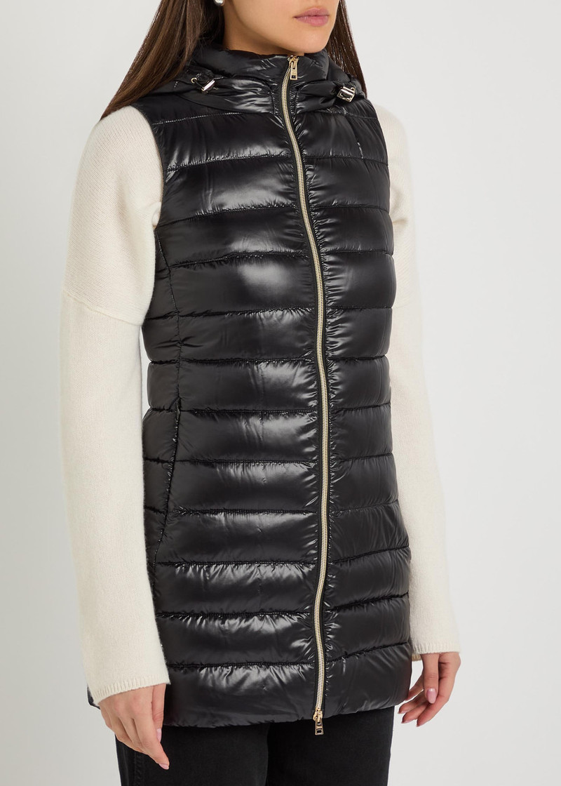 Herno Herno Hooded Shell Gilet outlook