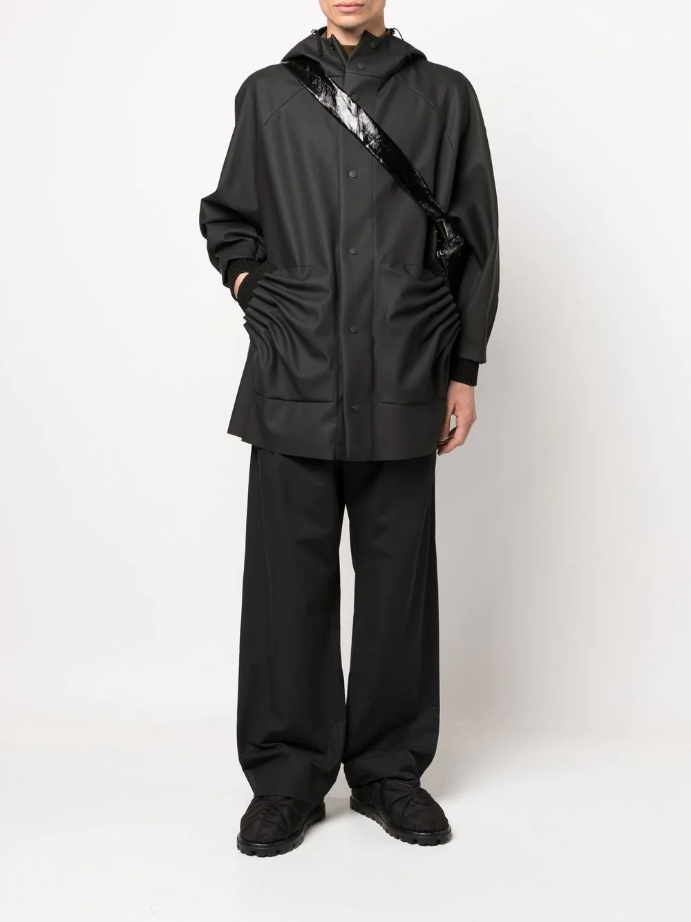 Tube Pleat raincoat - 2
