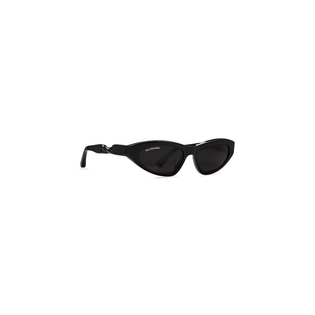 Twist Cat Sunglasses  in Black - 2