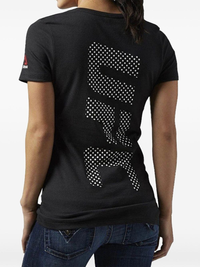 Reebok V-neck T-shirt outlook