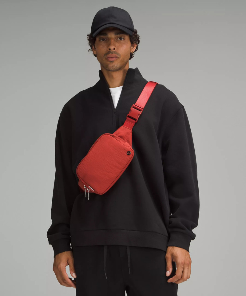 Everywhere Belt Bag Large with Long Strap 2L 6