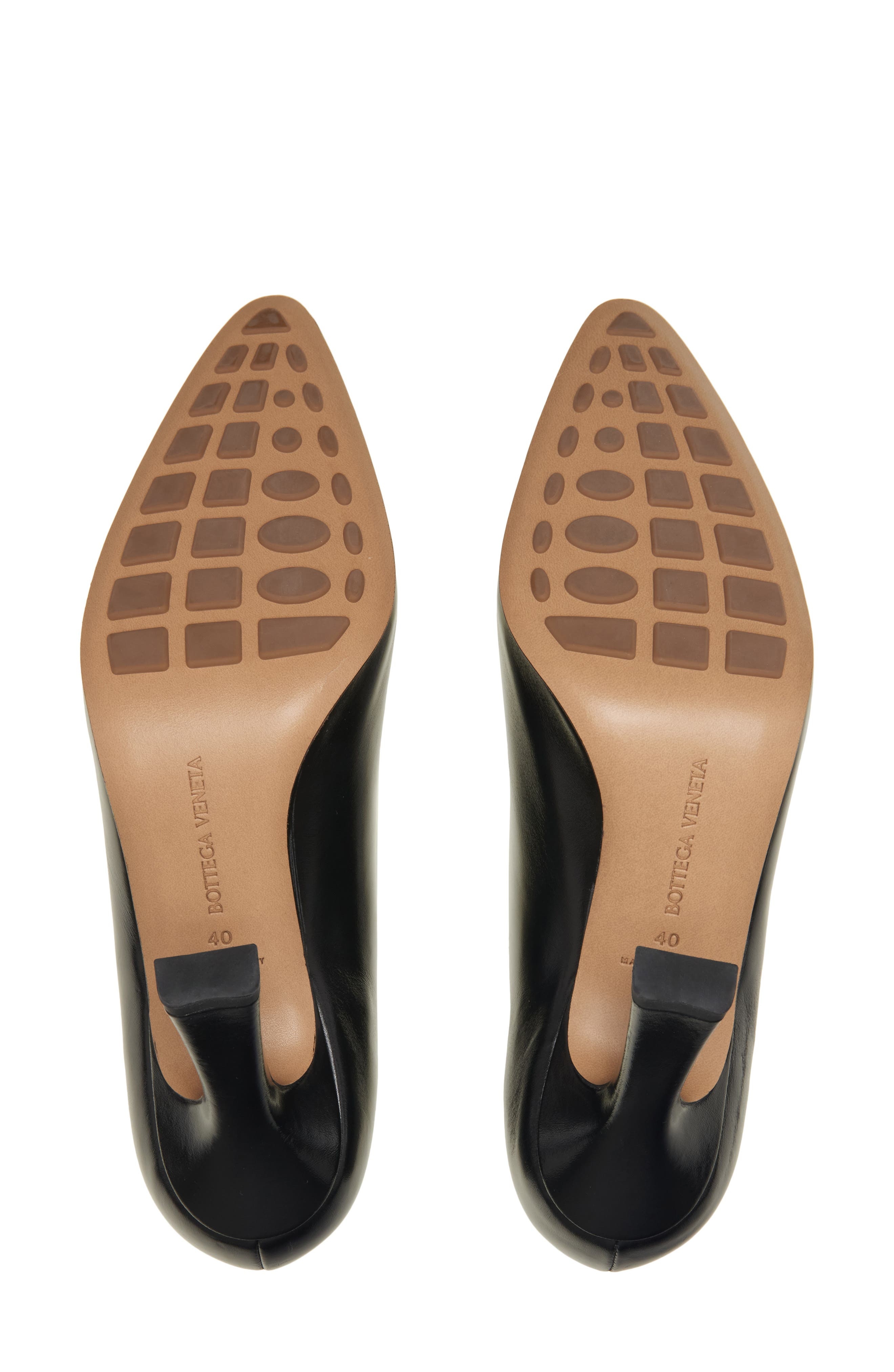 Bottega Veneta Cushion Pump in 1000 Black at Nordstrom - 6