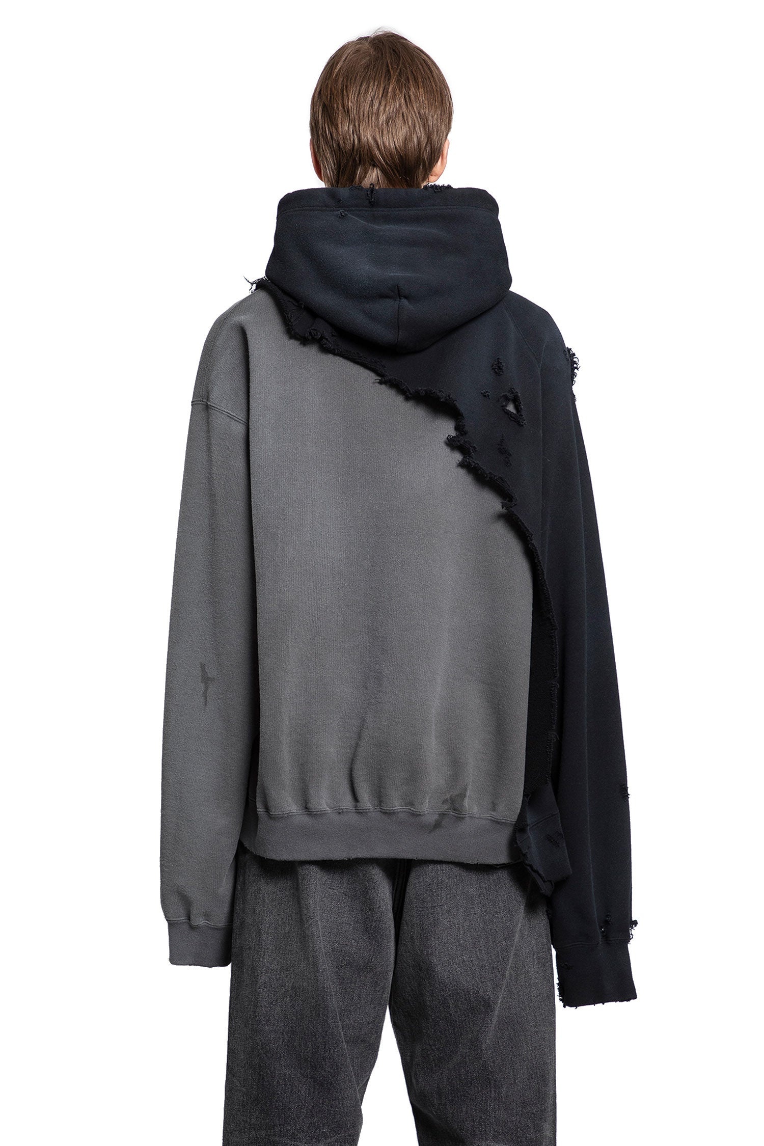 Layered-Hoodie - 3