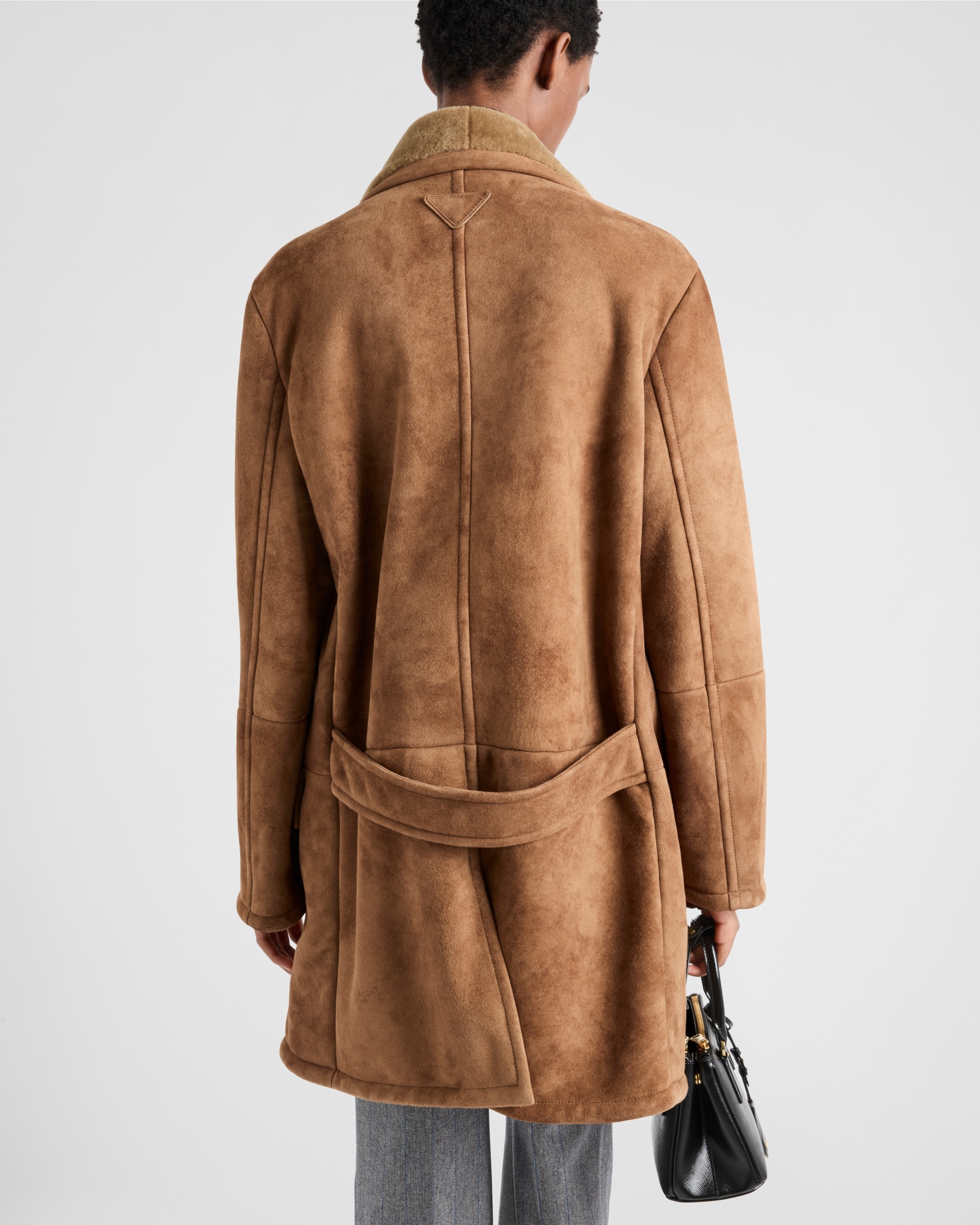 Double-breasted shearling coat - 3