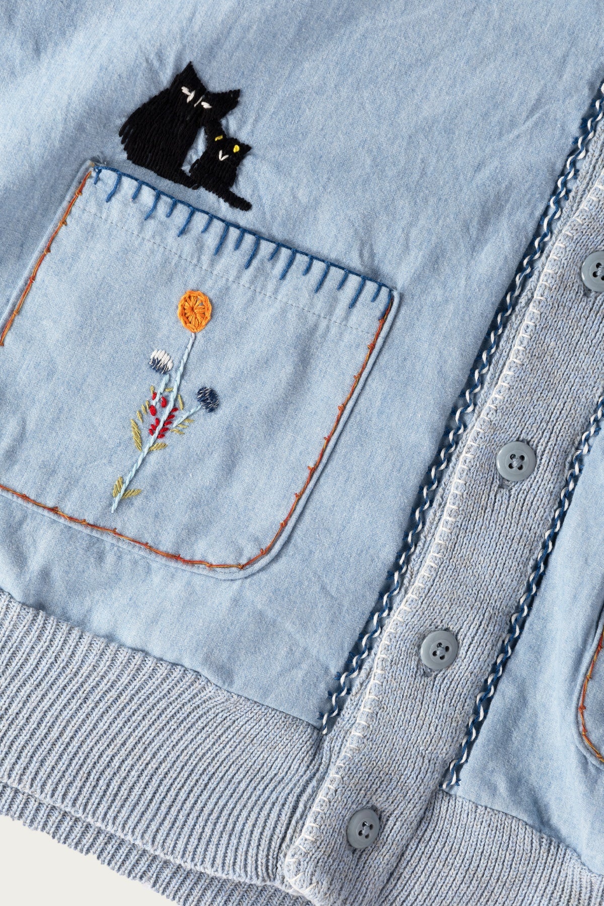 Knit x Chambray Cardigan (Raven & Cat Embroidery) - Sax - 4