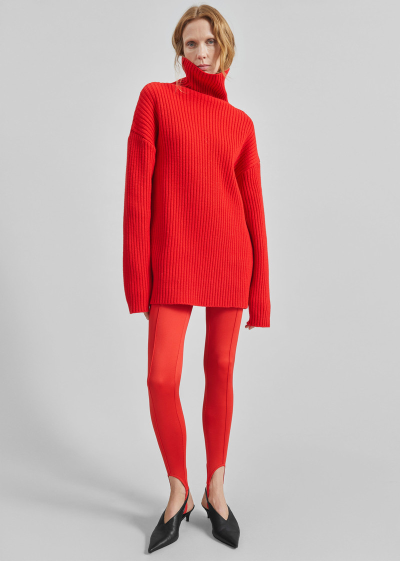 Caserta Stirrup Leggings - Red 4