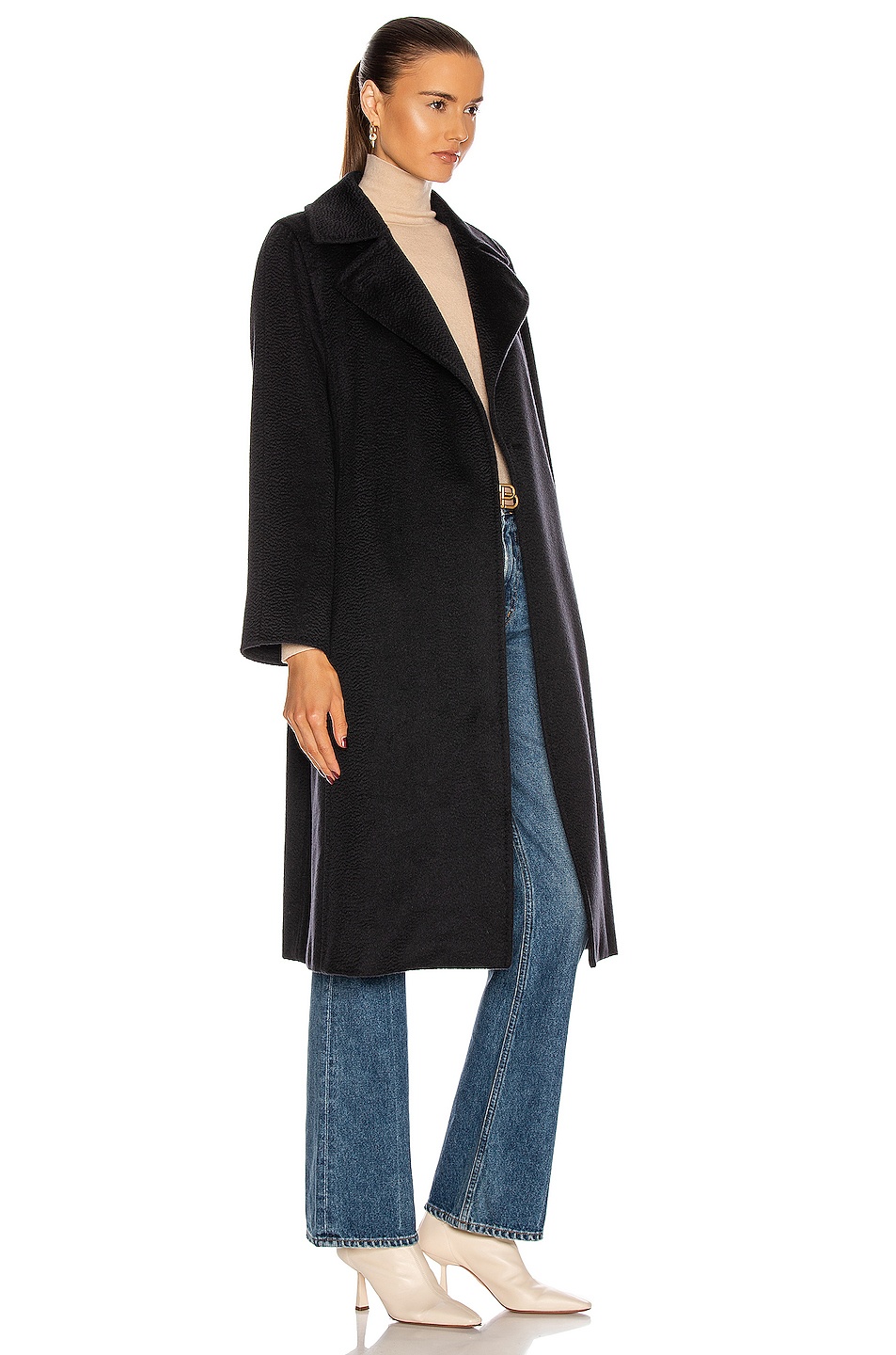 Manuel Coat - 3