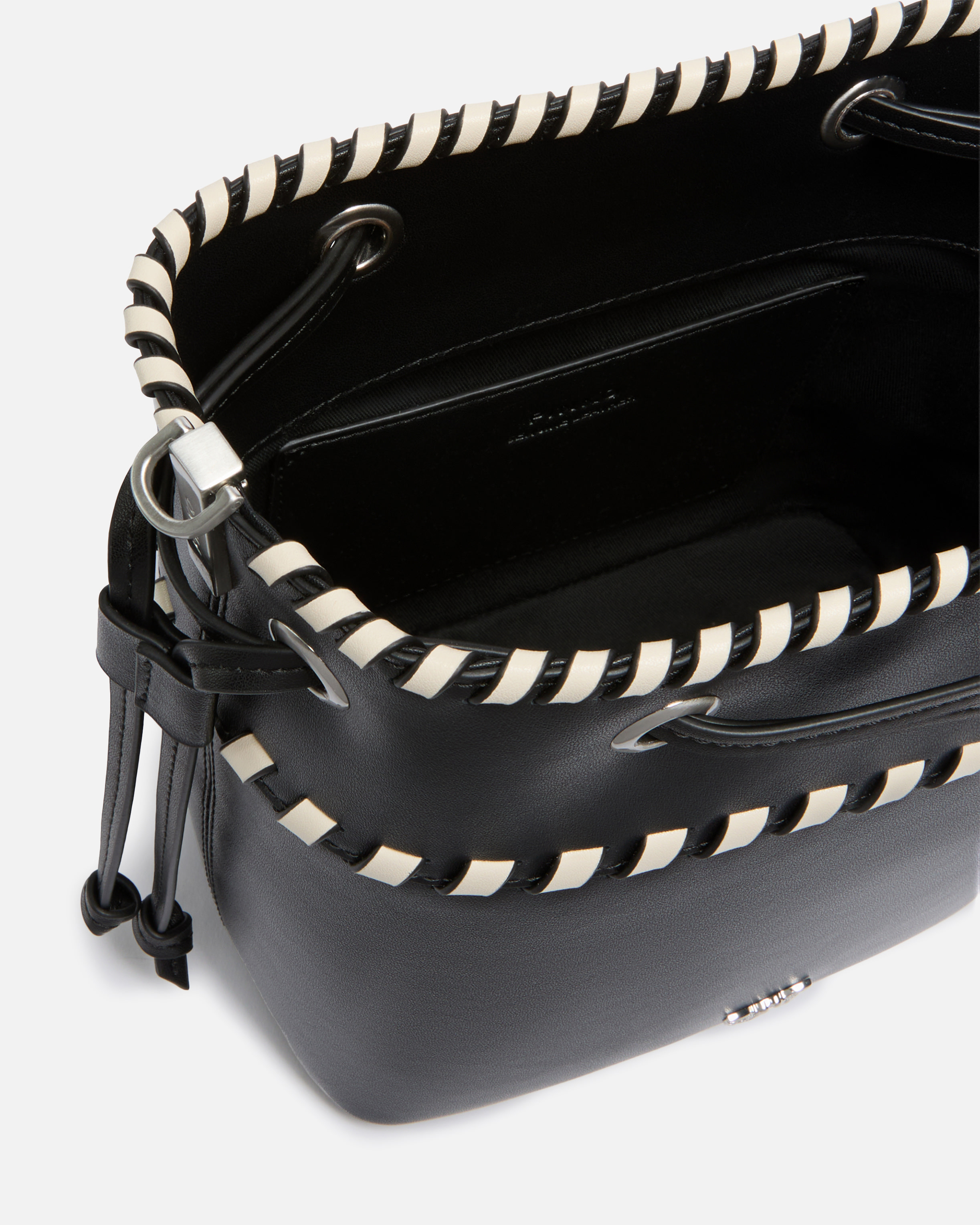 SMALL LEATHER BUCKET BAG WITH THREADED DETAILING - 4