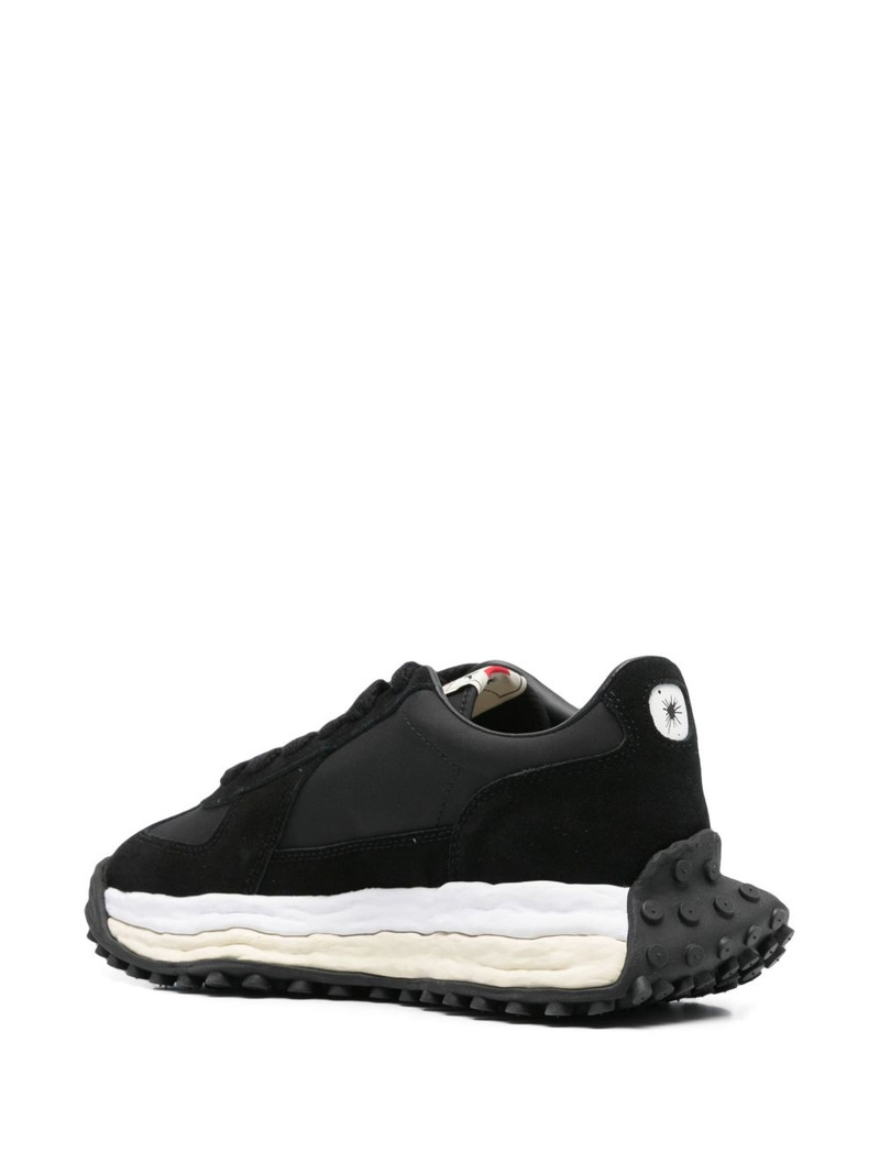 Larry sneakers 3