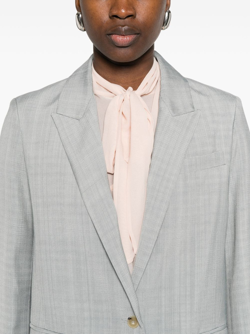 single-breasted blazer 5