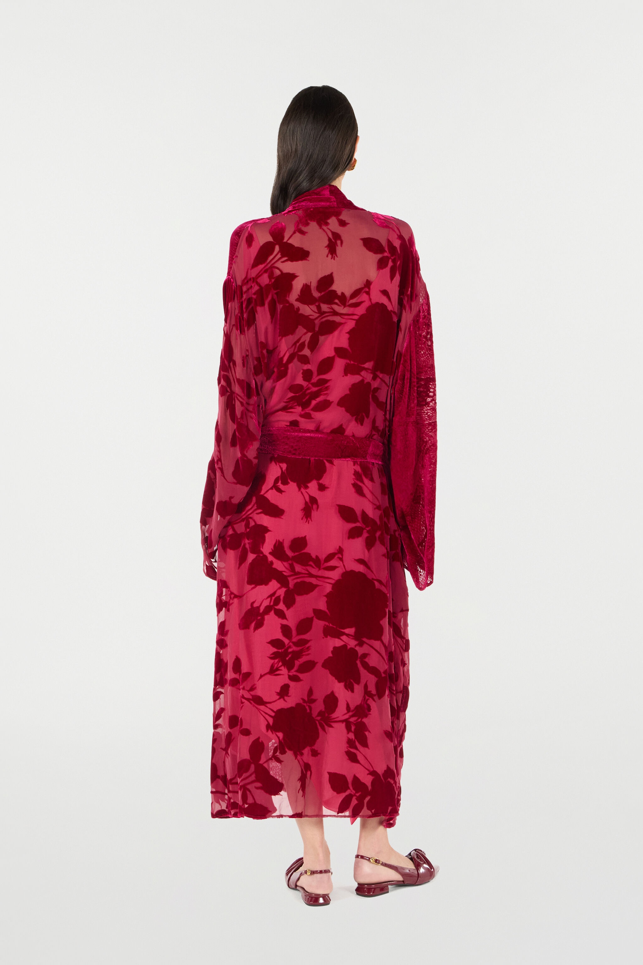 Robe With Rose And Python Pattern - 4