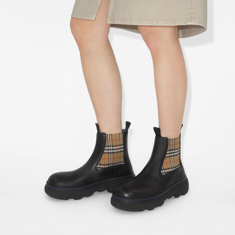 Burberry Leather Creeper Low Chelsea Boots outlook