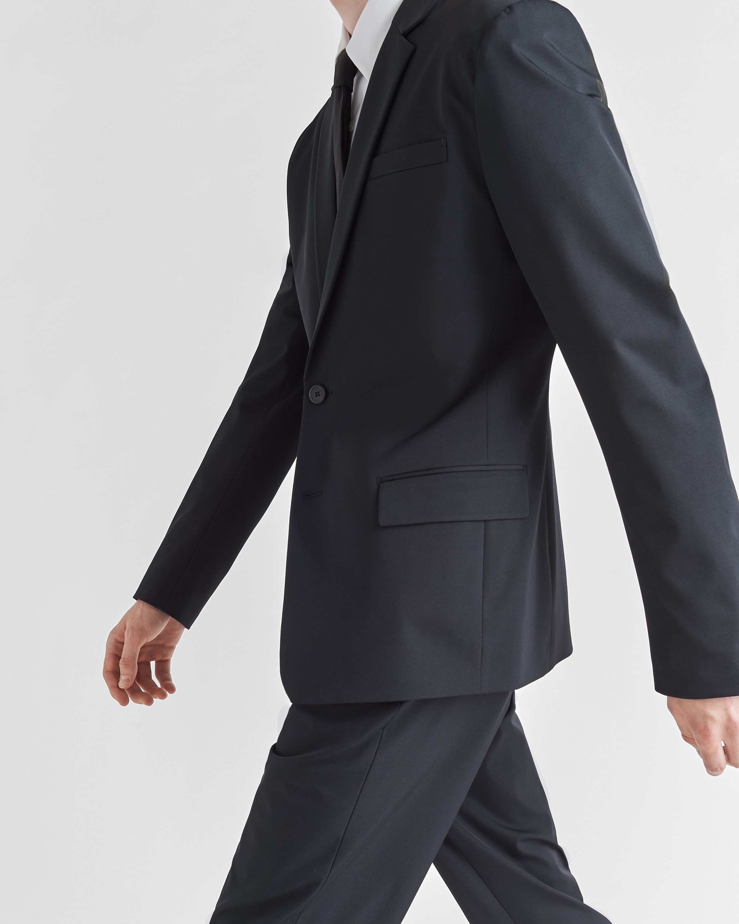 Single-breasted techno stretch suit - 4