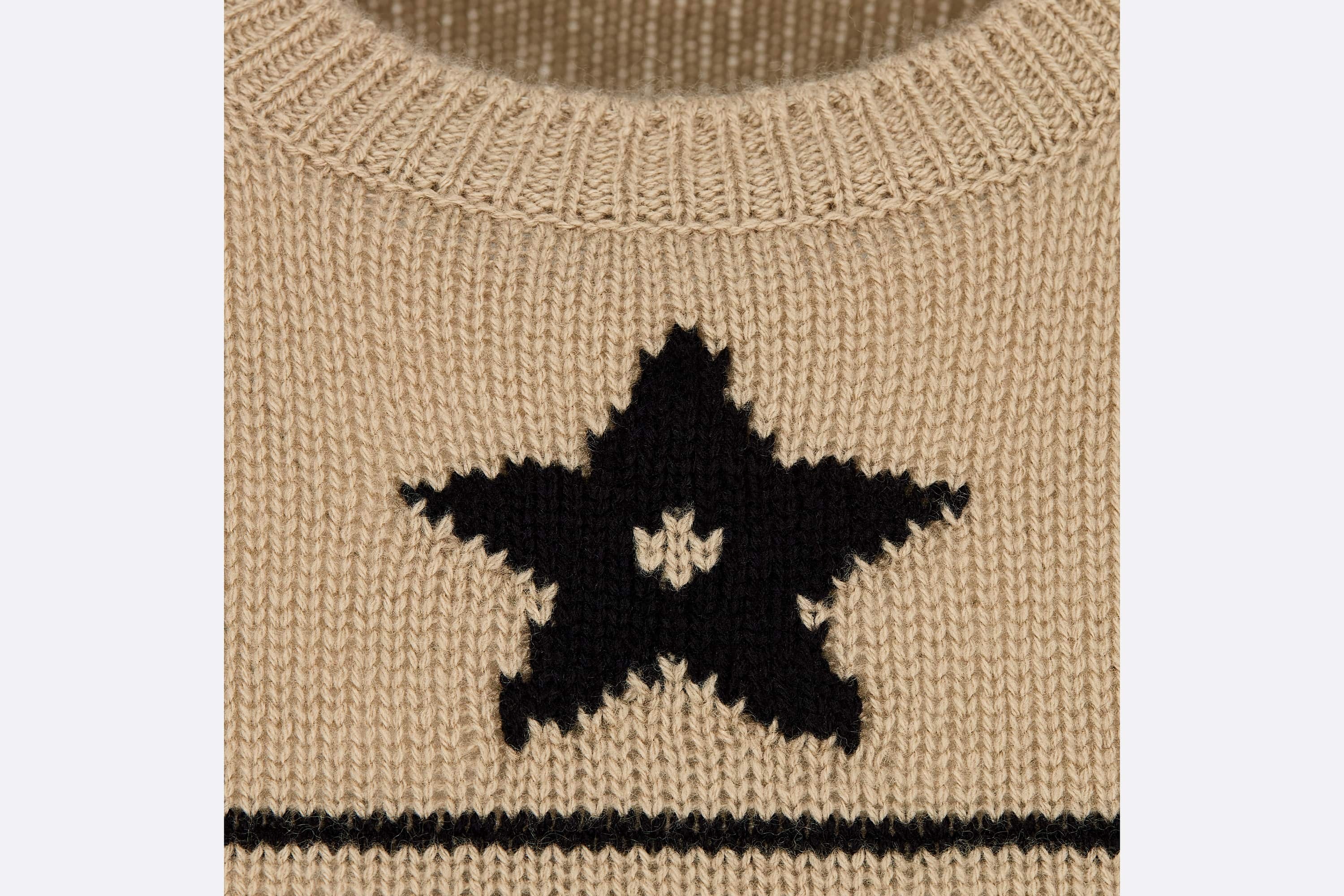 Short-Sleeved Sweater - 3