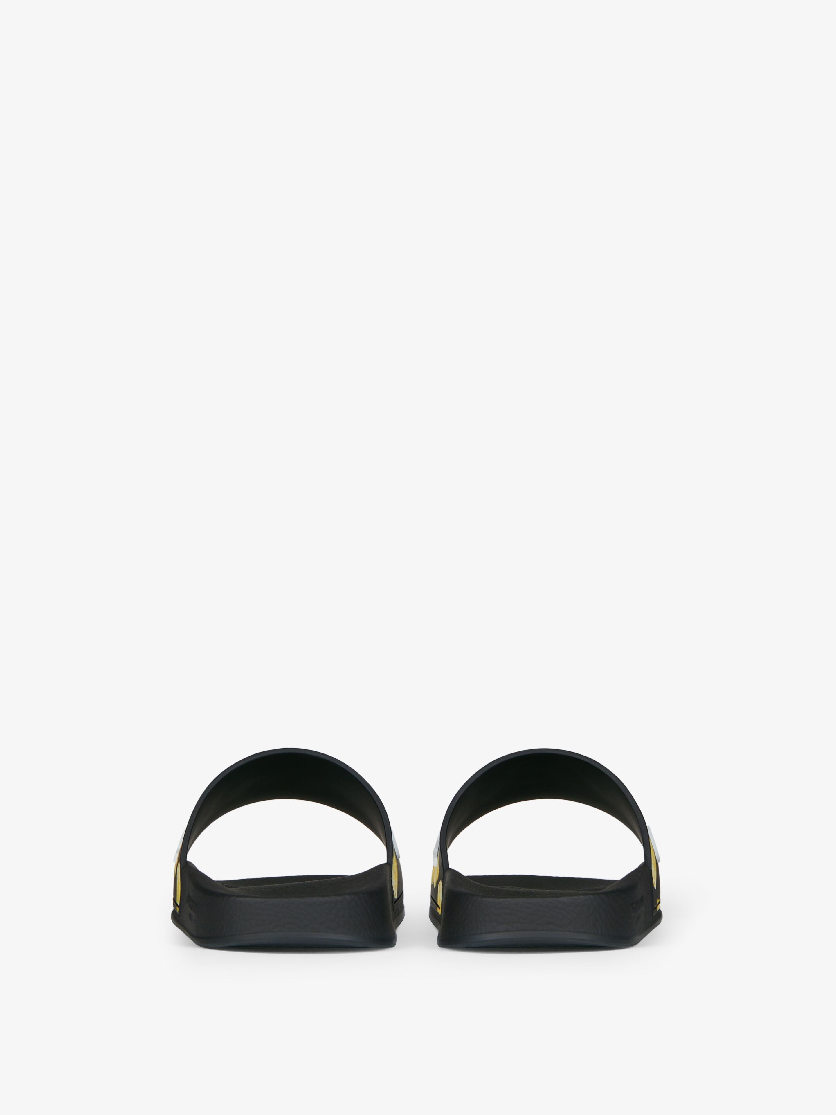 SLIDE FLAT SANDALS IN RUBBER WITH LEMONS PRINT - 7