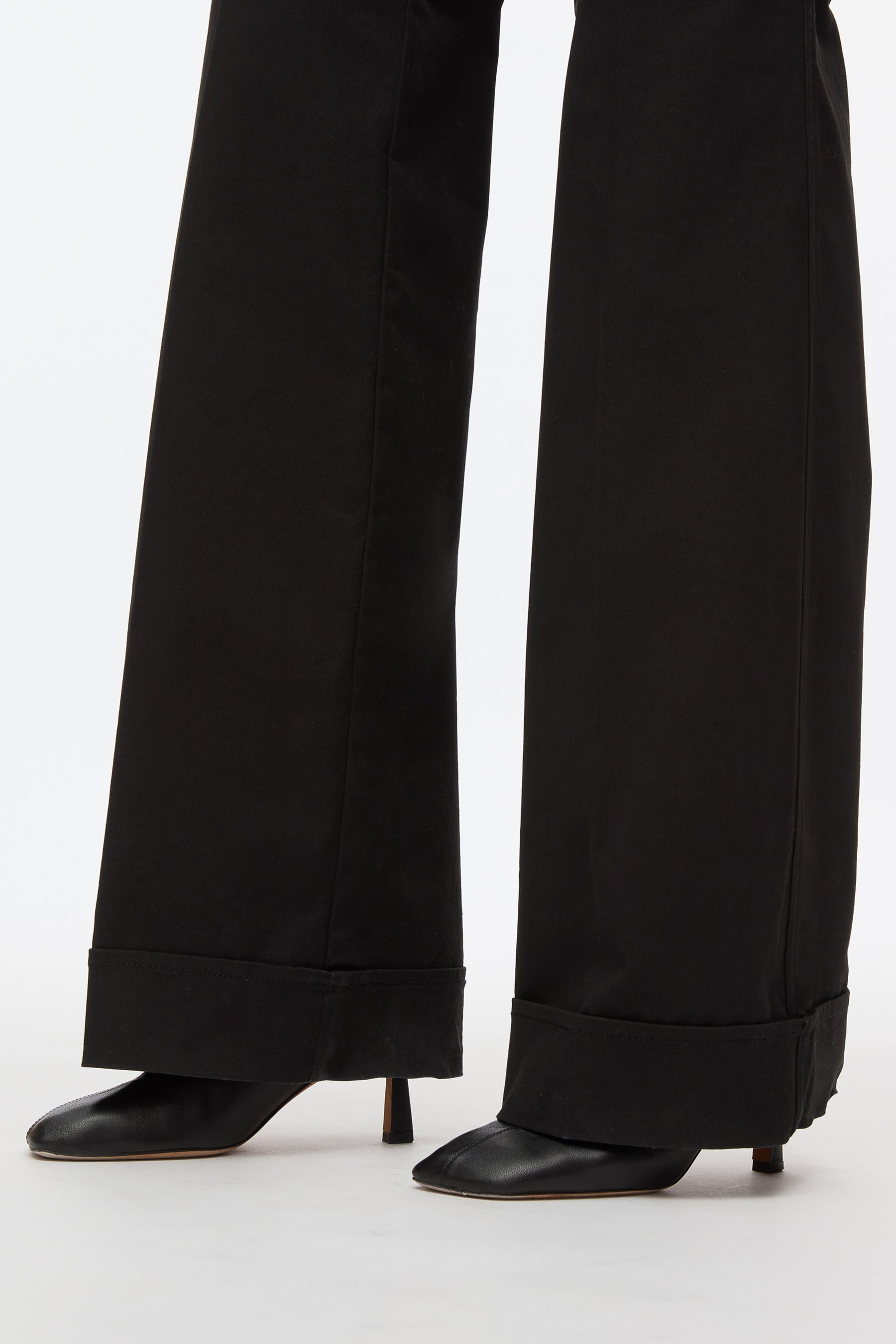 Cuffed Kick Flare Pant - 6