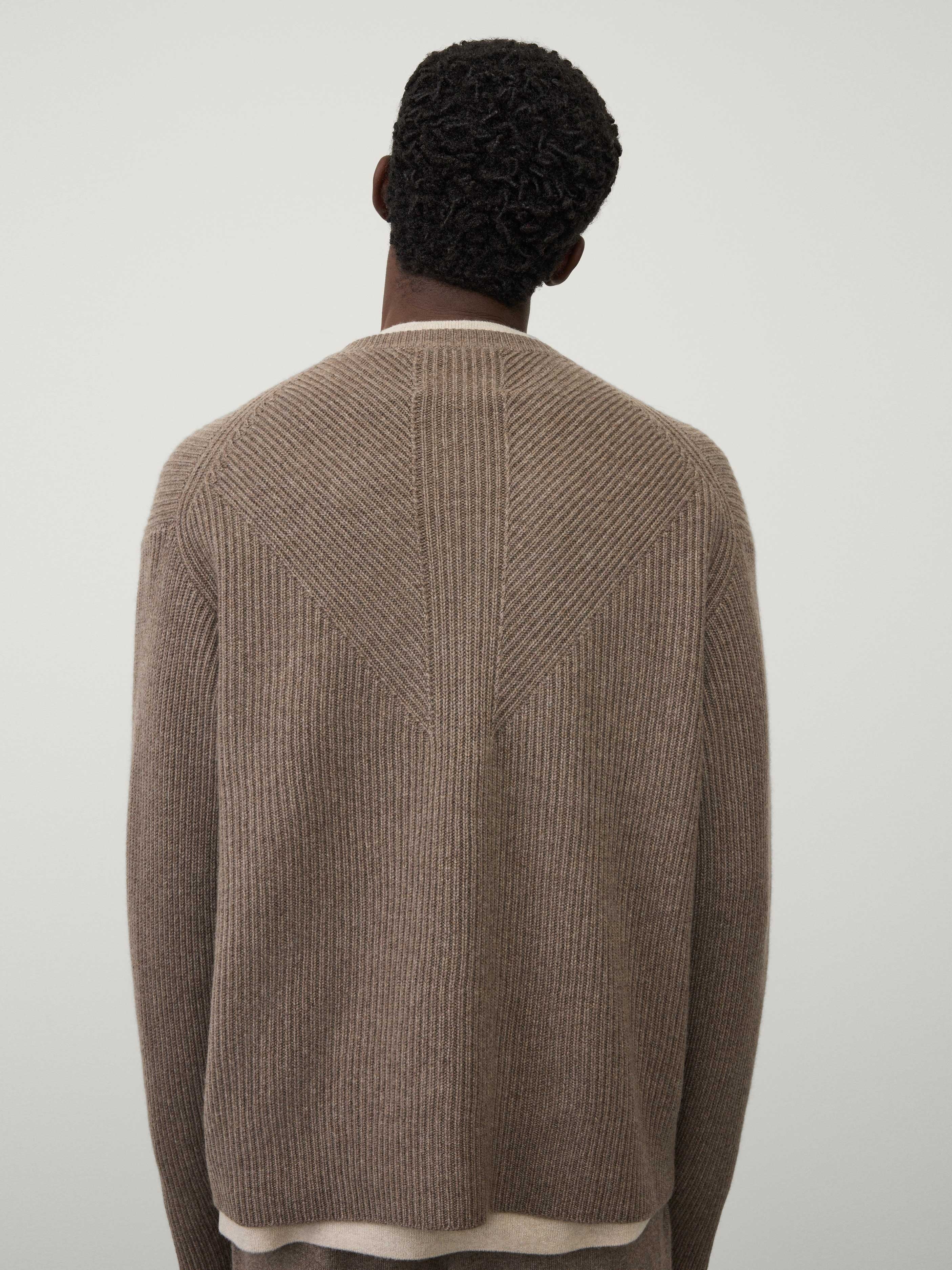 The William Sweater - 2