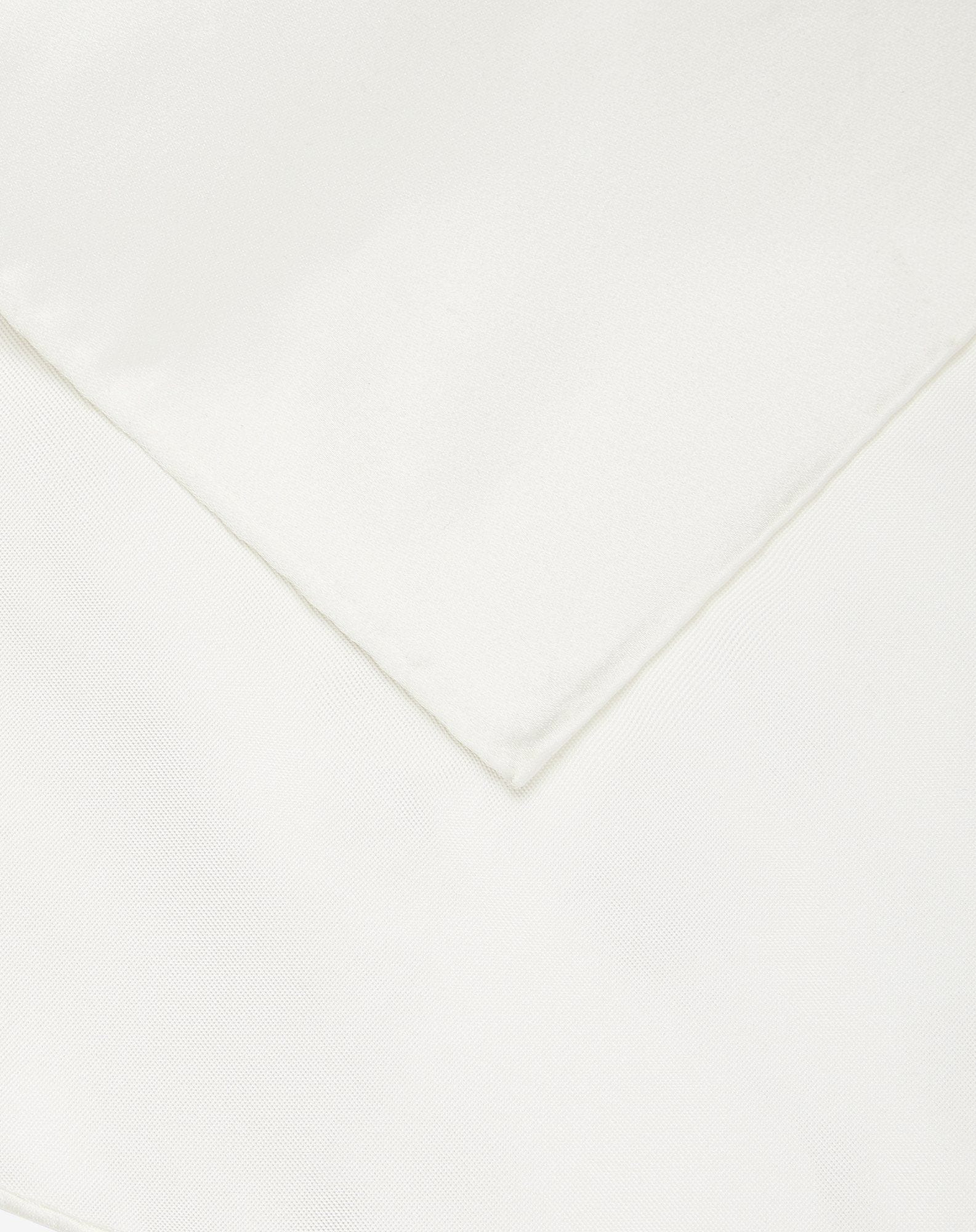 White plain satin pocket square - 3