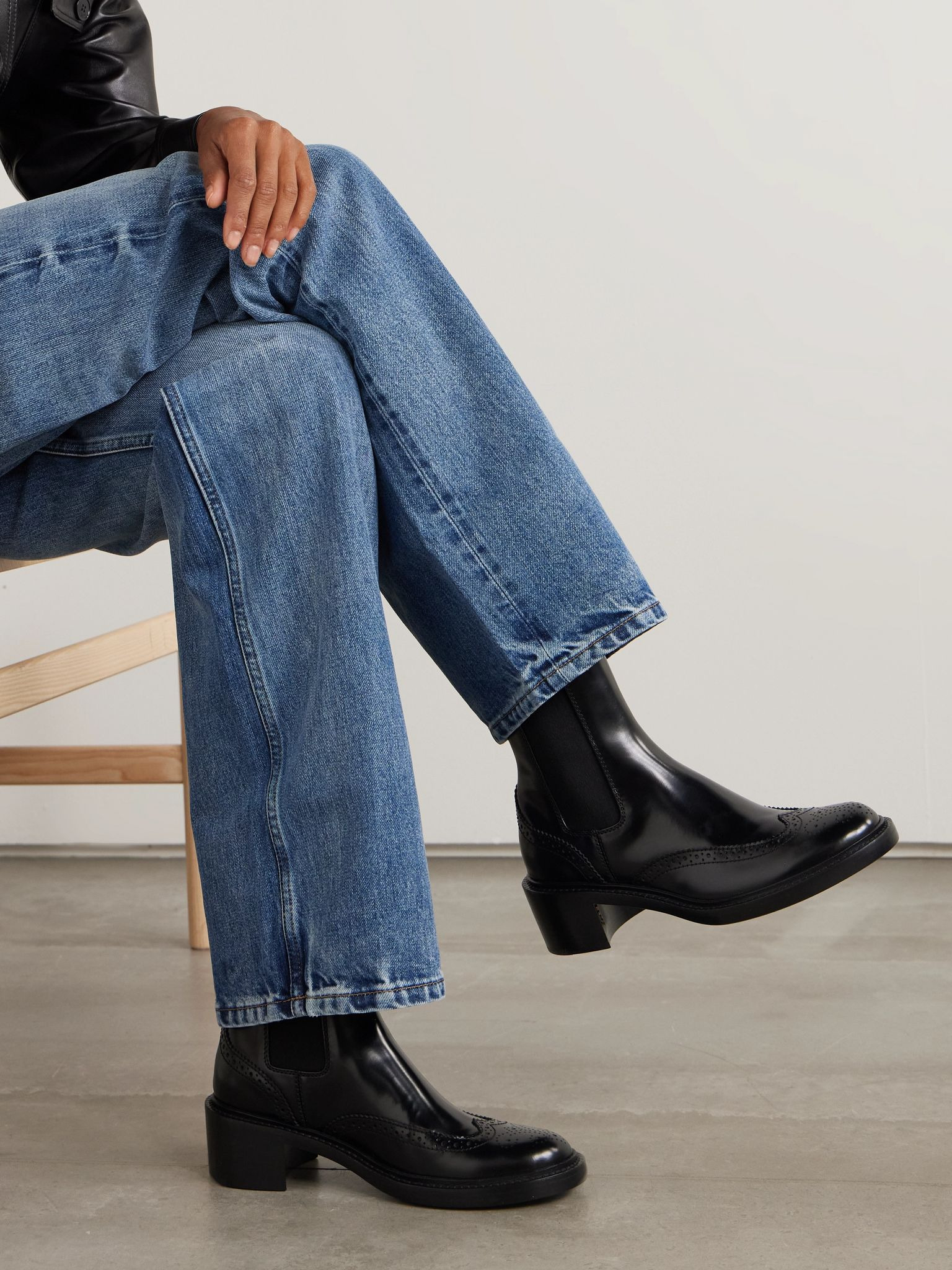 Vincent perforated leather Chelsea boots Black - 2