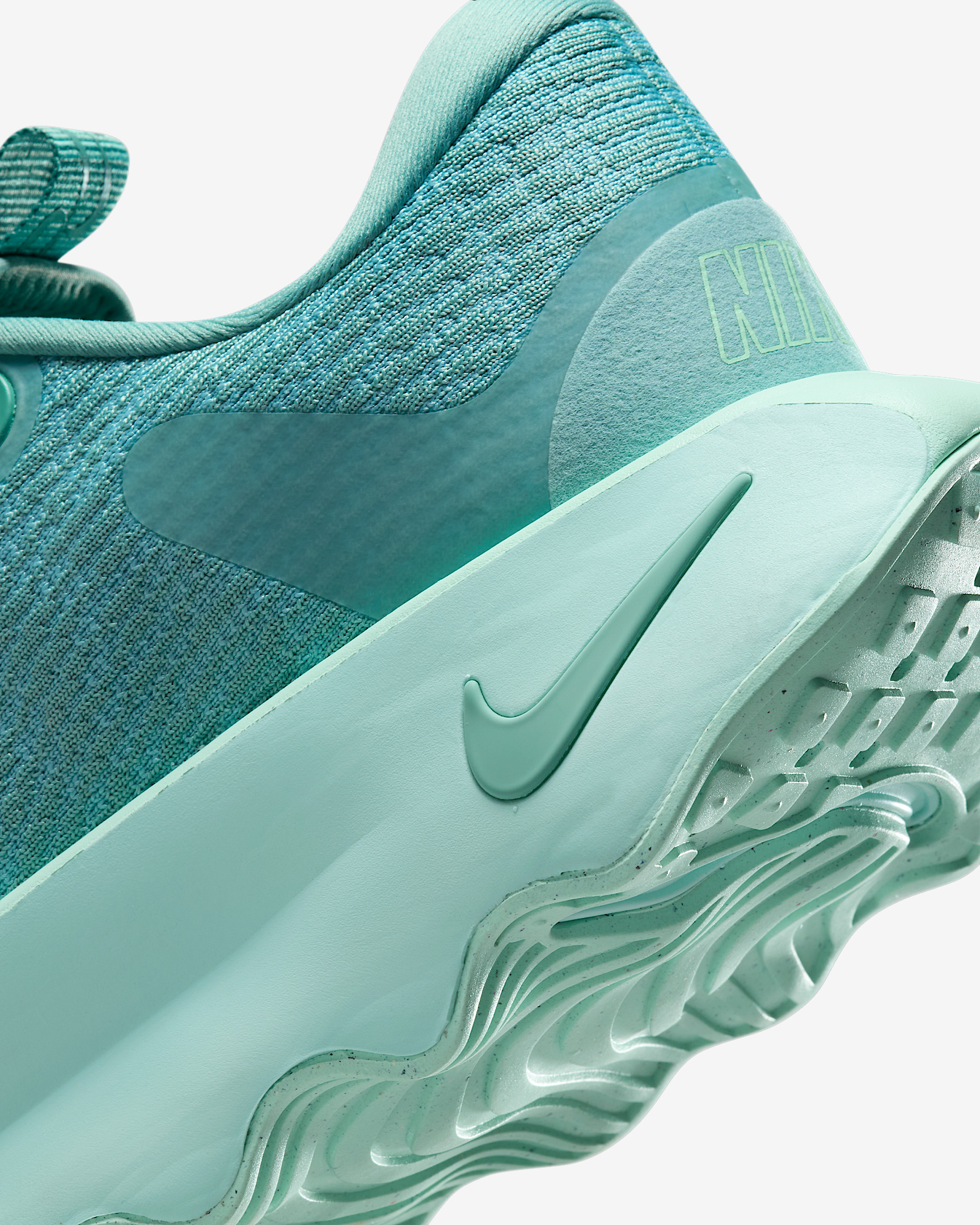 Nike Motiva Women's Walking Shoes - 8