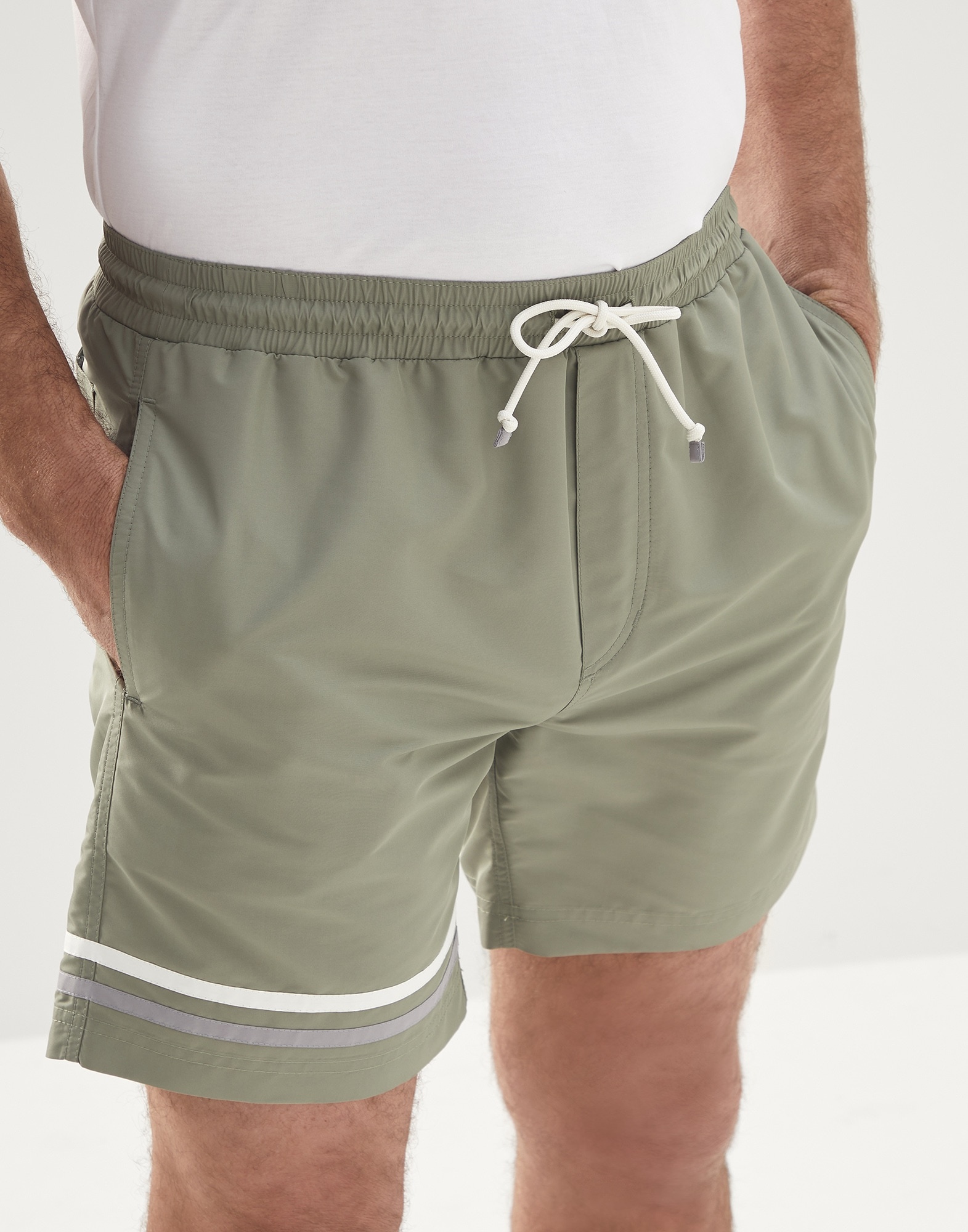 Swim shorts with stripe details - 3