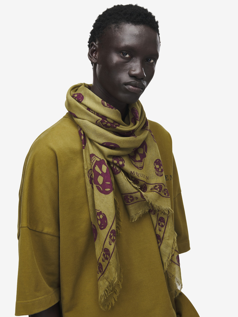 Alexander McQueen Classic Skull Scarf outlook