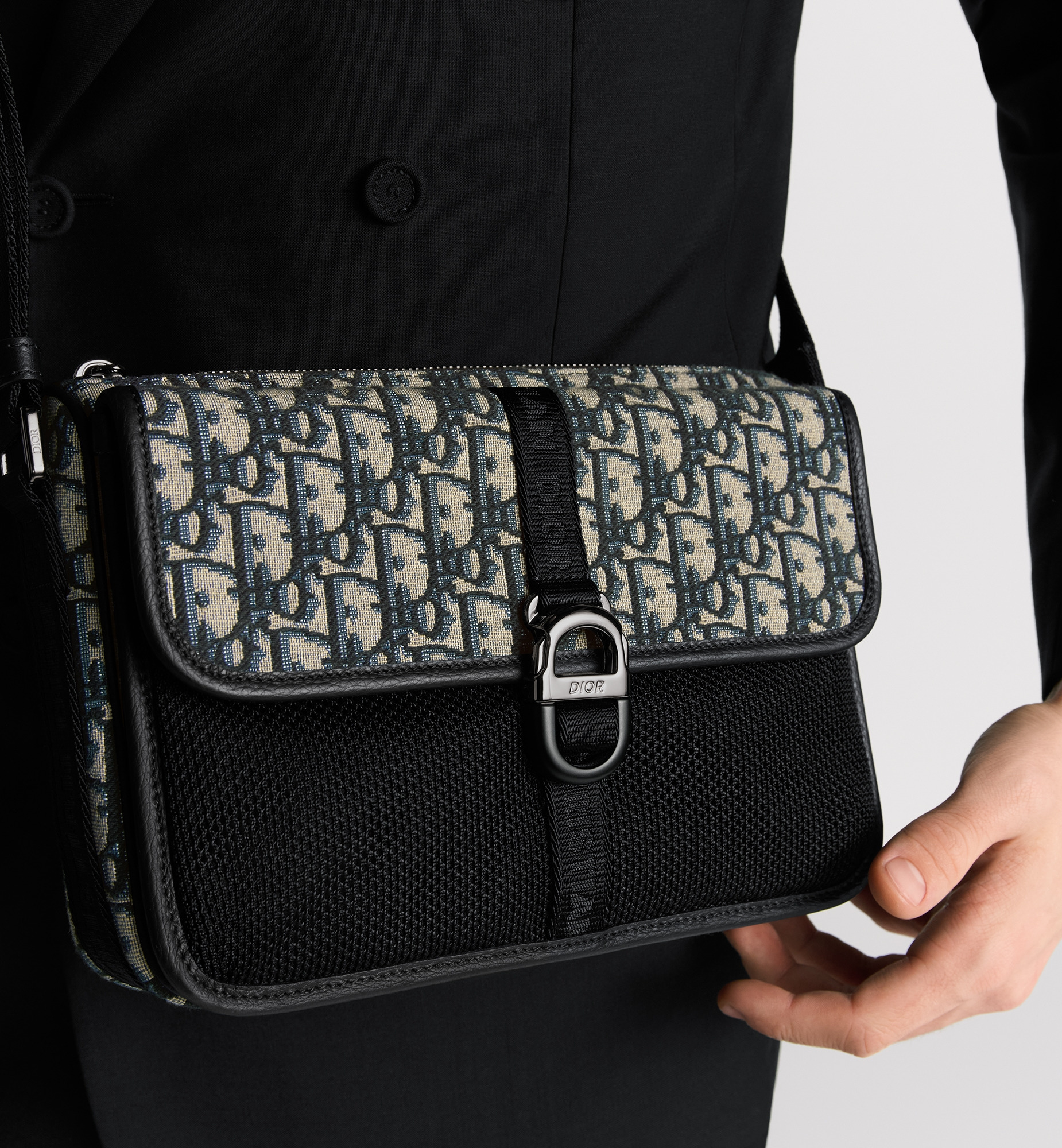 Dior 8 Bag With Strap 2