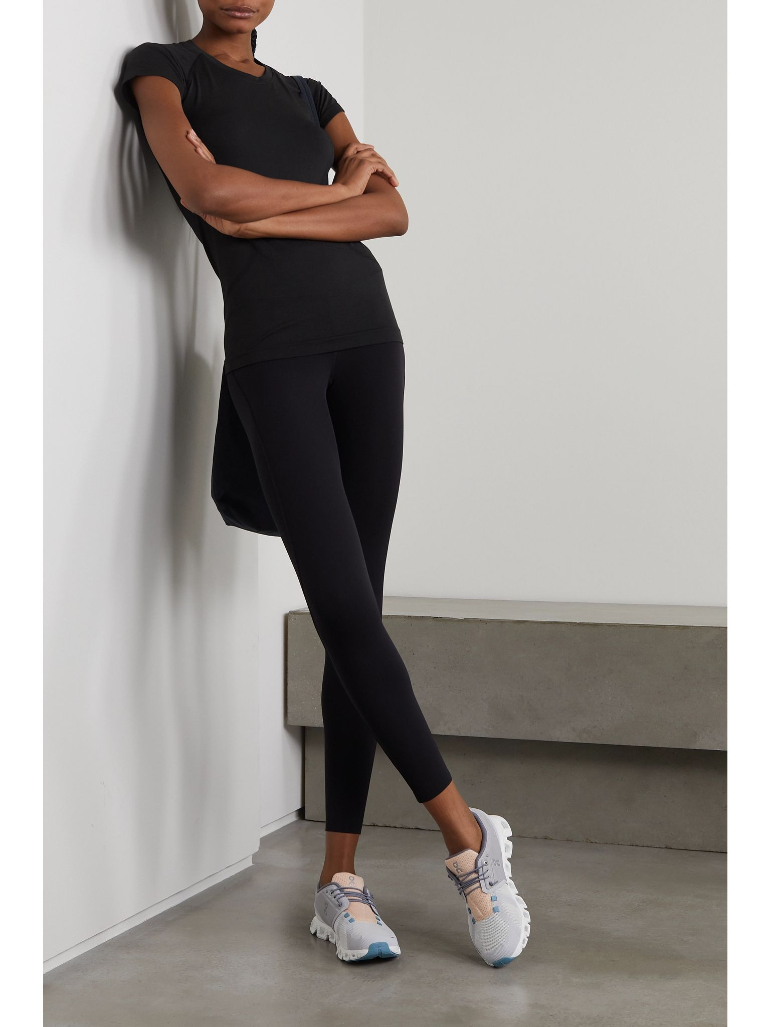 Swiftly Tech 2.0 stretch T-shirt Black - 2