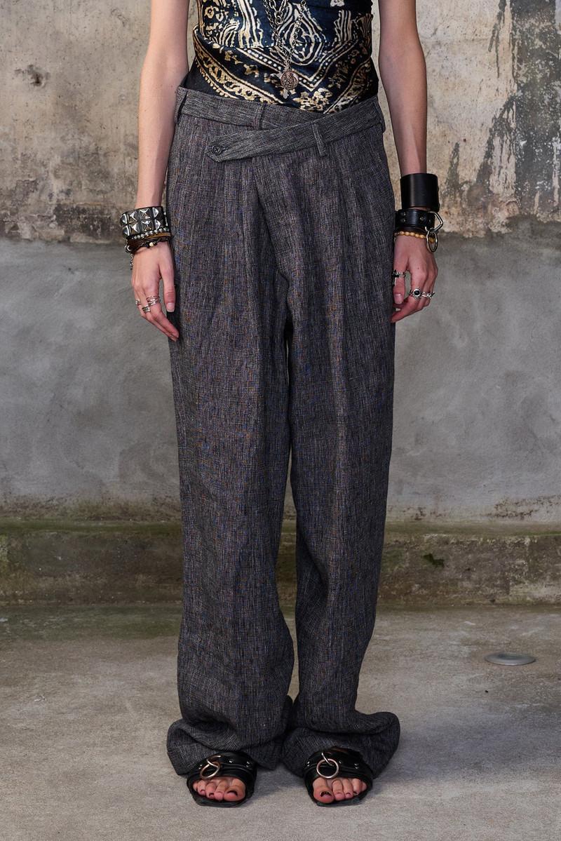 TRIPLE PLEAT CROSSOVER TROUSER 3