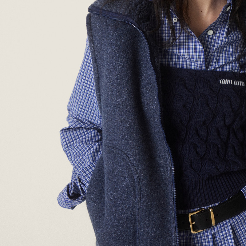 Fleece vest 4