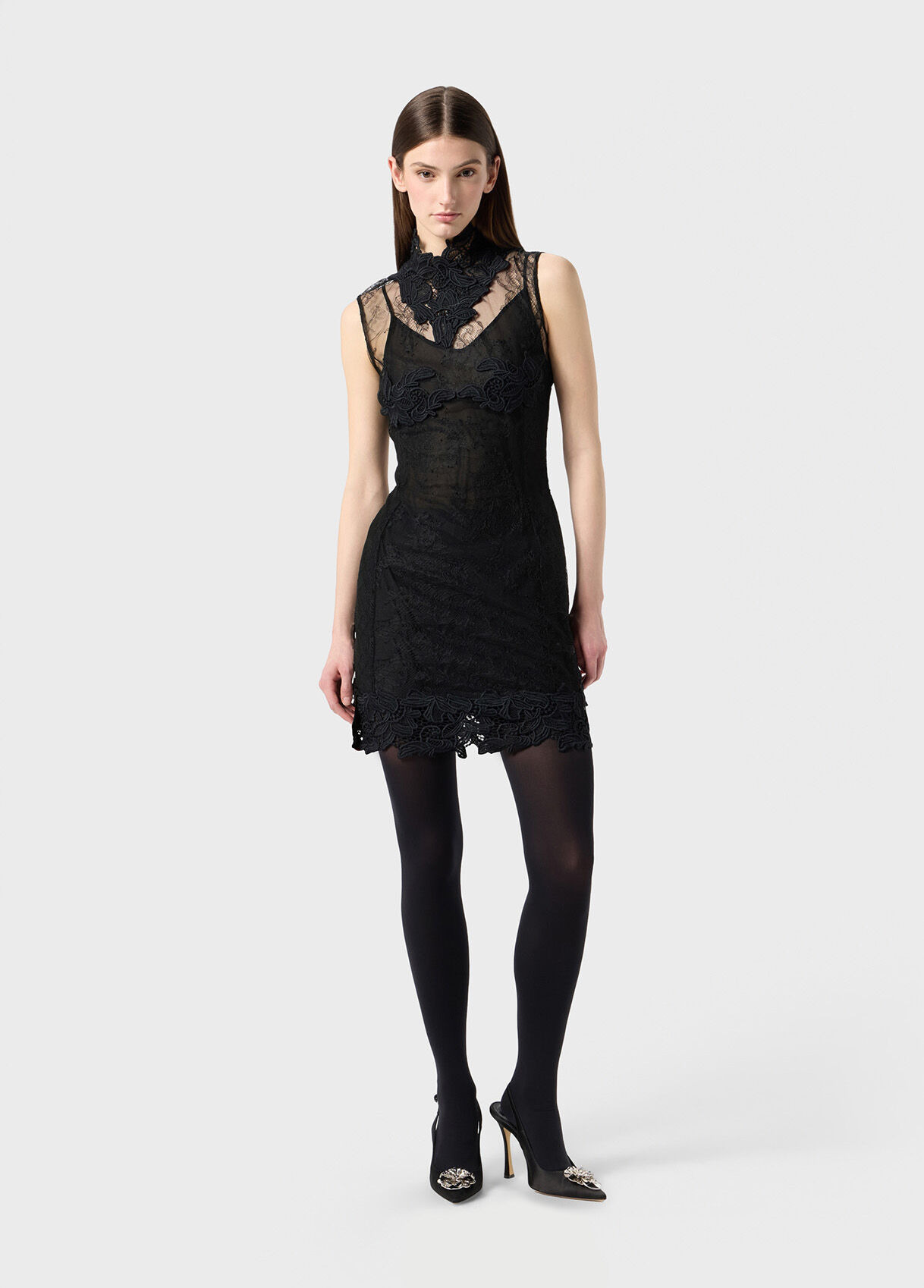 CHANTILLY LACE DRESS WITH MACRAME - 5